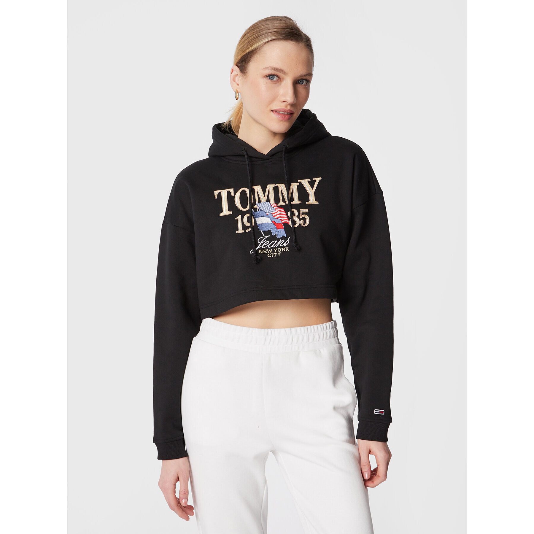 Tommy Jeans Суитшърт Luxe 3 DW0DW15061 Черен Regular Fit - Pepit.bg