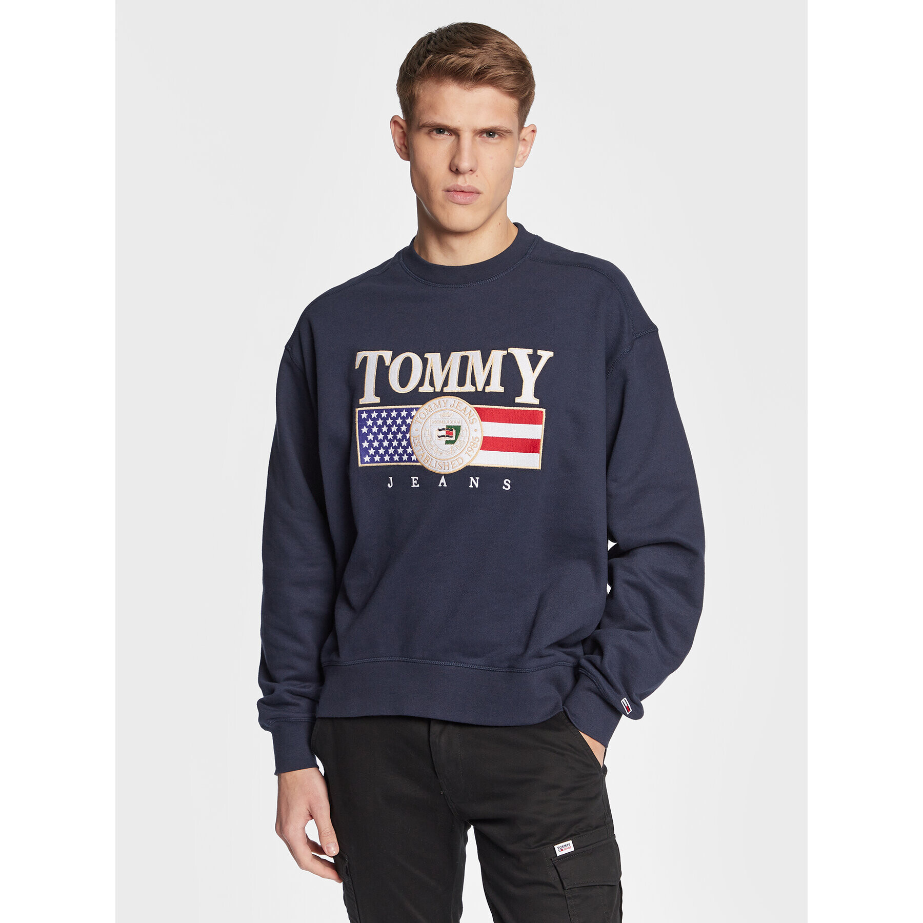 Tommy Jeans Суитшърт Luxe DM0DM15717 Тъмносин Regular Fit - Pepit.bg