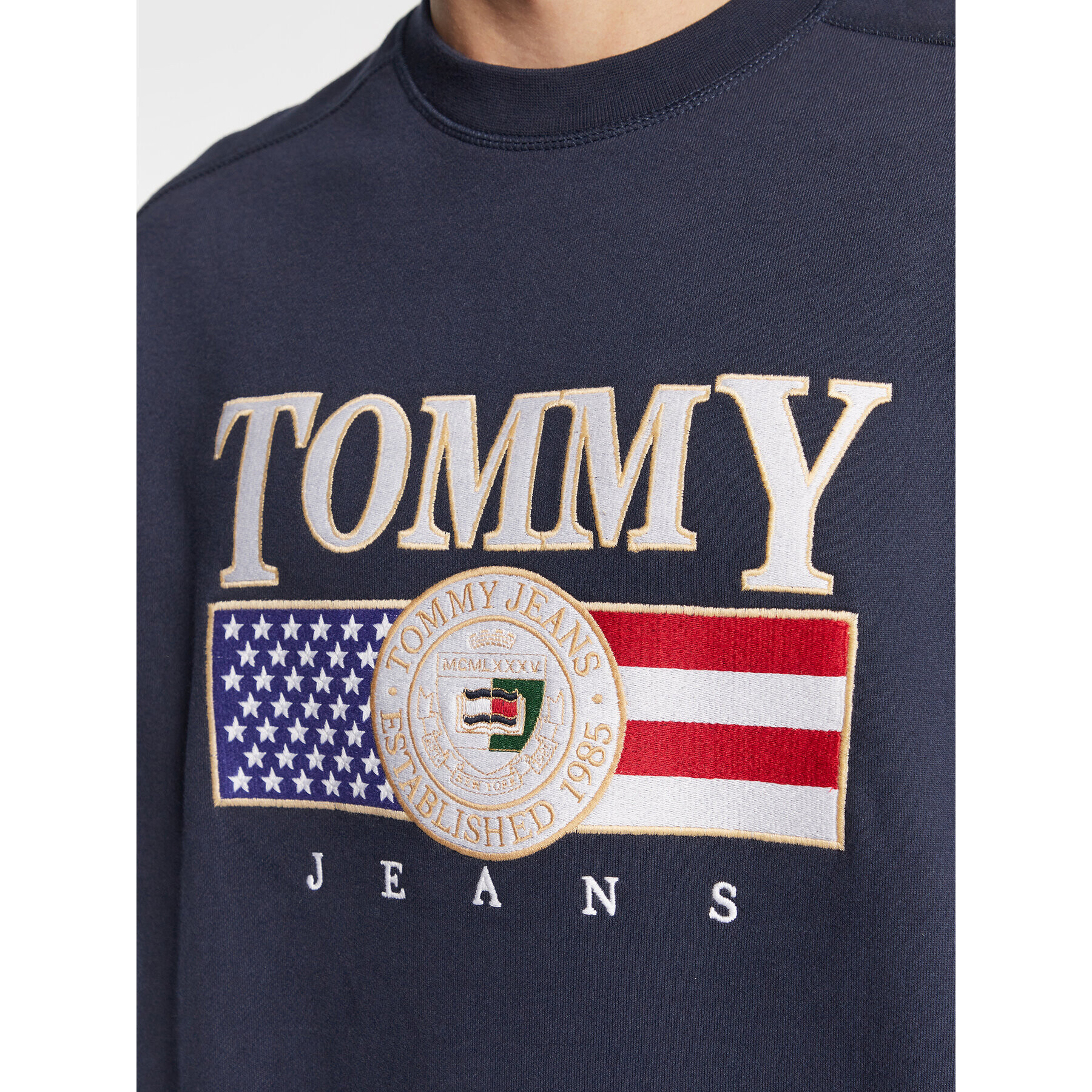 Tommy Jeans Суитшърт Luxe DM0DM15717 Тъмносин Regular Fit - Pepit.bg