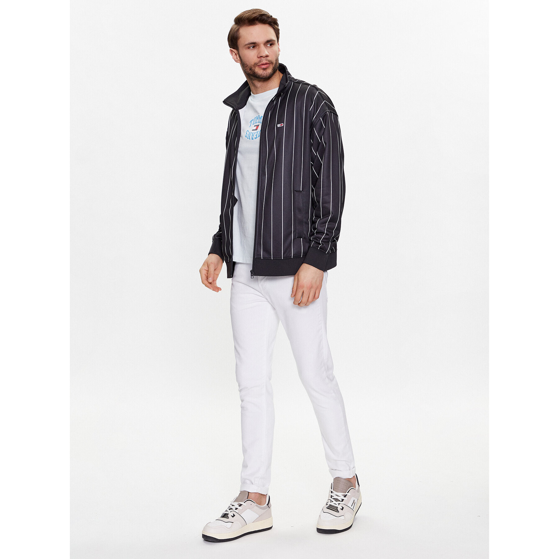 Tommy Jeans Суитшърт Pinstripe DM0DM16360 Черен Relaxed Fit - Pepit.bg