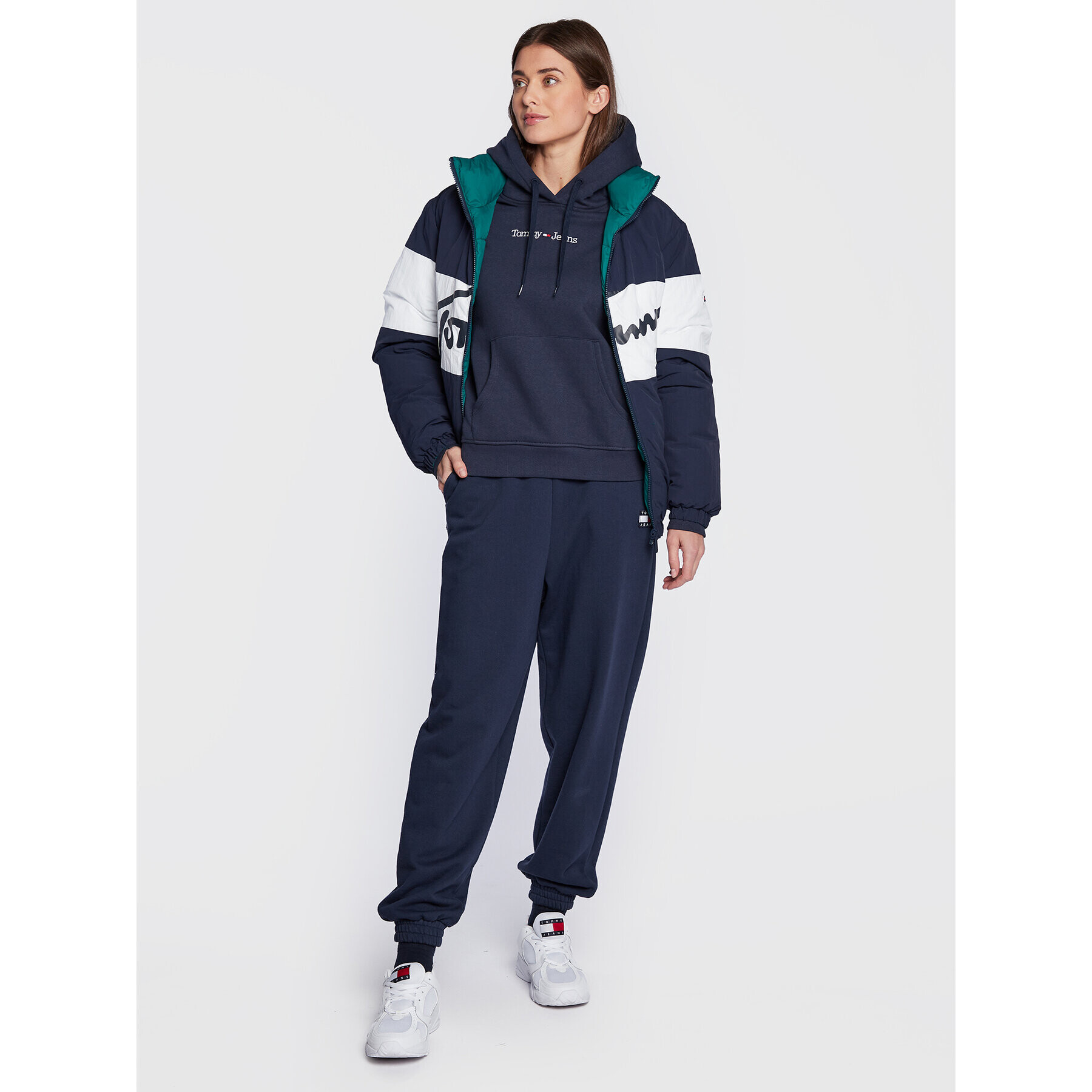 Tommy Jeans Суитшърт Serif Linear DW0DW14362 Тъмносин Regular Fit - Pepit.bg