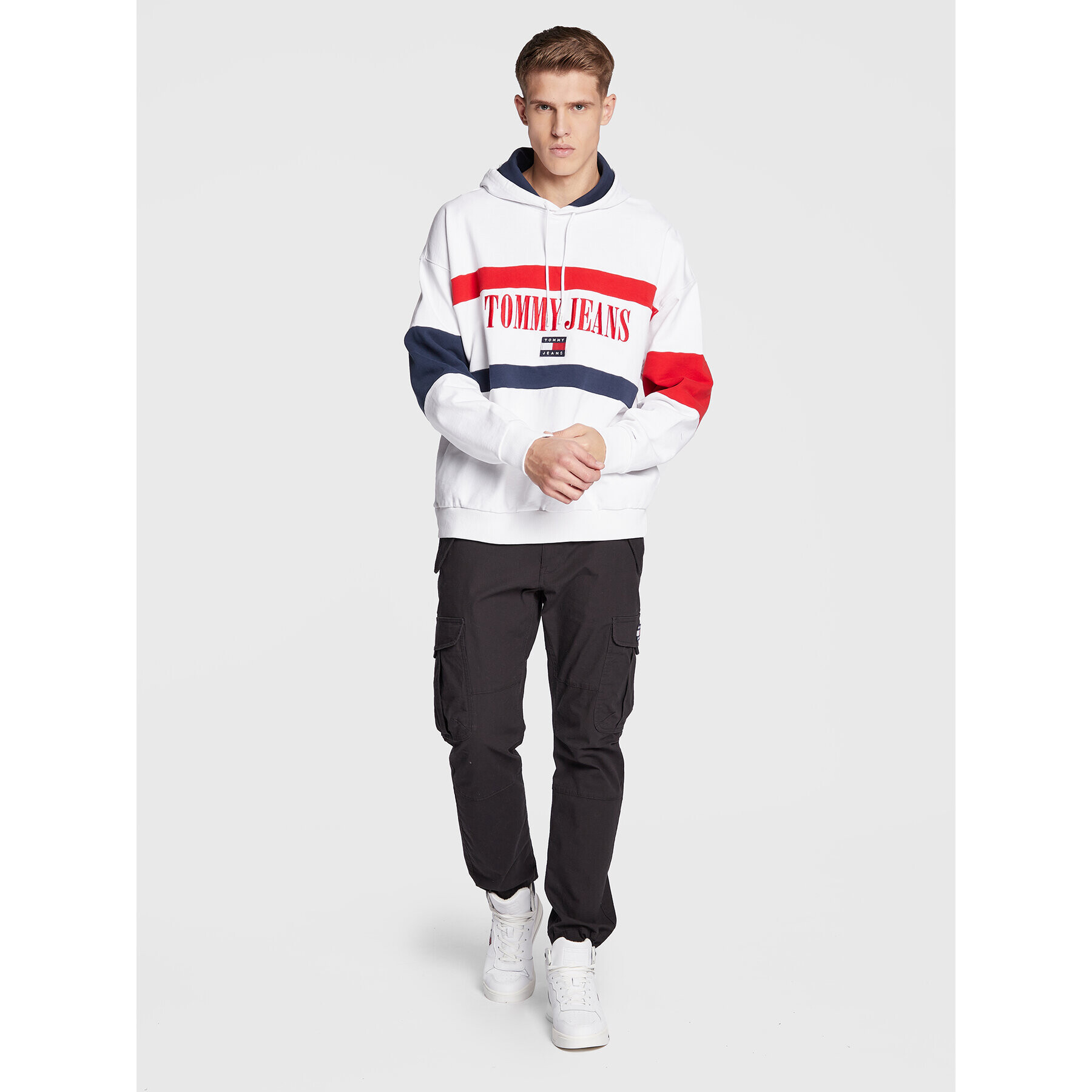 Tommy Jeans Суитшърт Skater Archive Block DM0DM15020 Бял Relaxed Fit - Pepit.bg