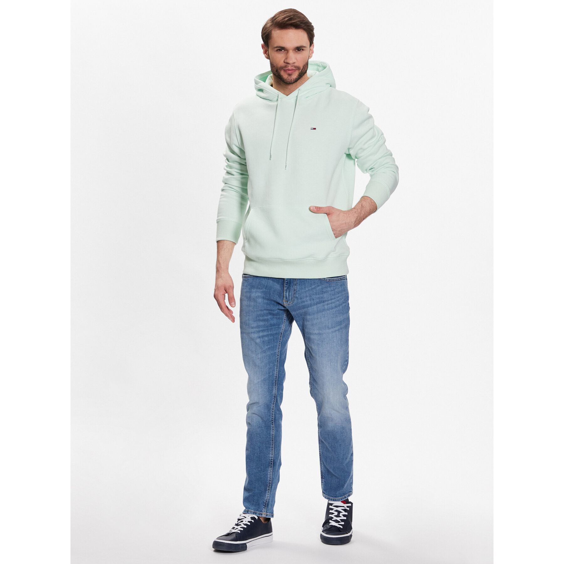 Tommy Jeans Суитшърт Solid DM0DM16382 Зелен Regular Fit - Pepit.bg