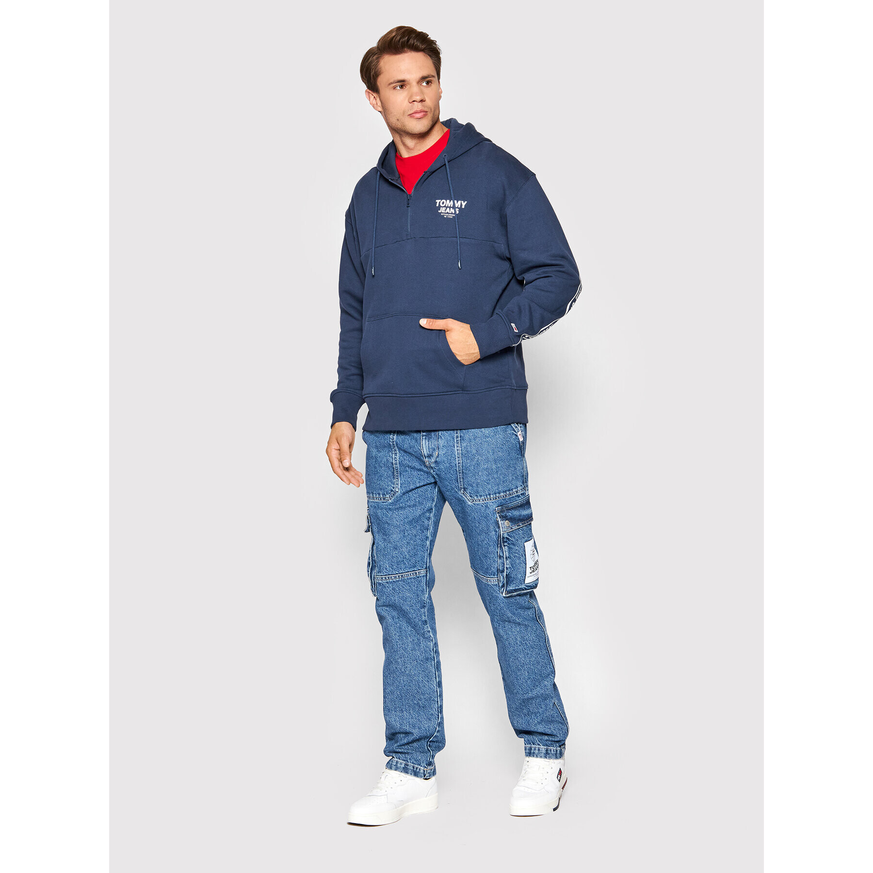 Tommy Jeans Суитшърт Tape DM0DM12934 Тъмносин Regular Fit - Pepit.bg