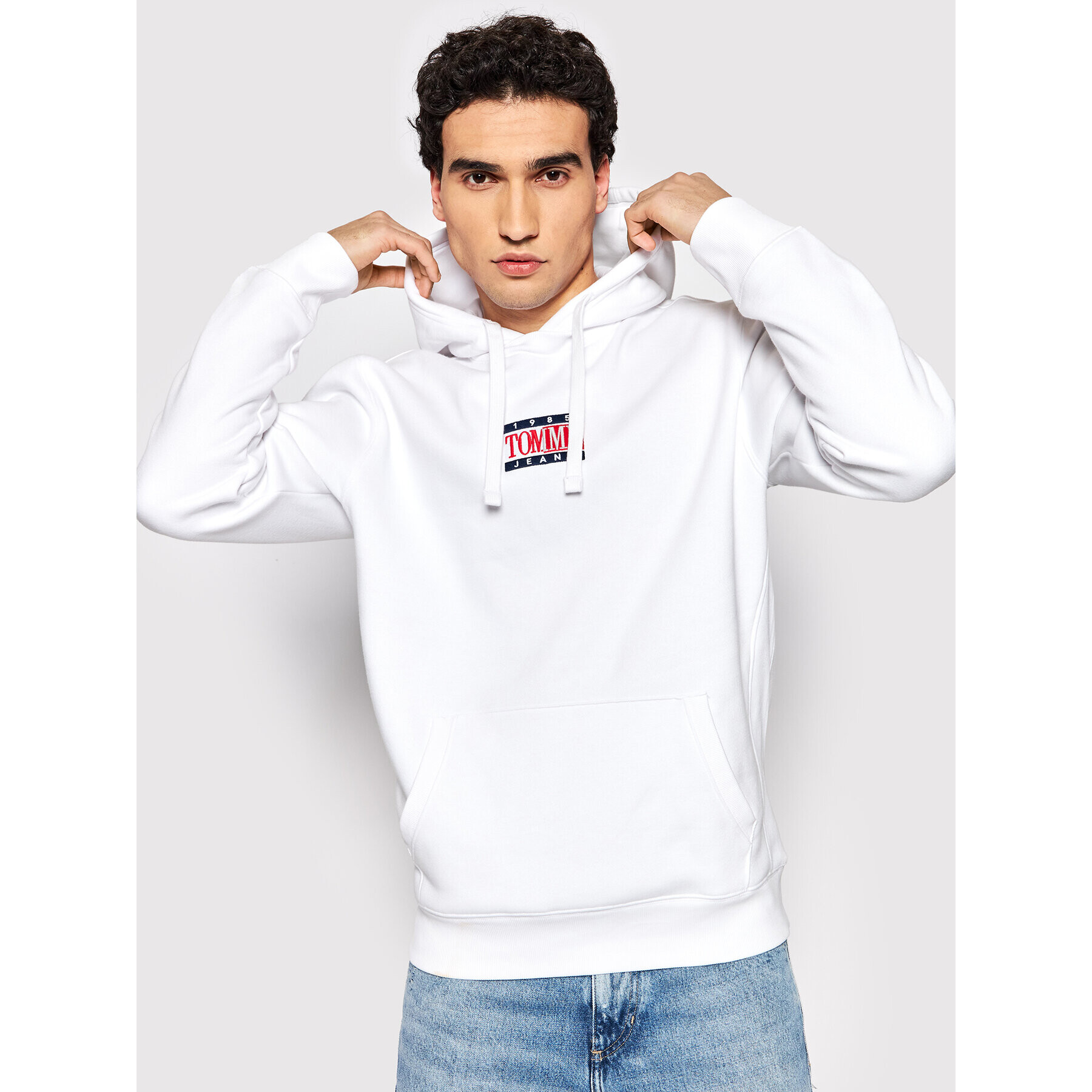 Tommy Jeans Суитшърт Timekess DM0DM12372 Бял Regular Fit - Pepit.bg
