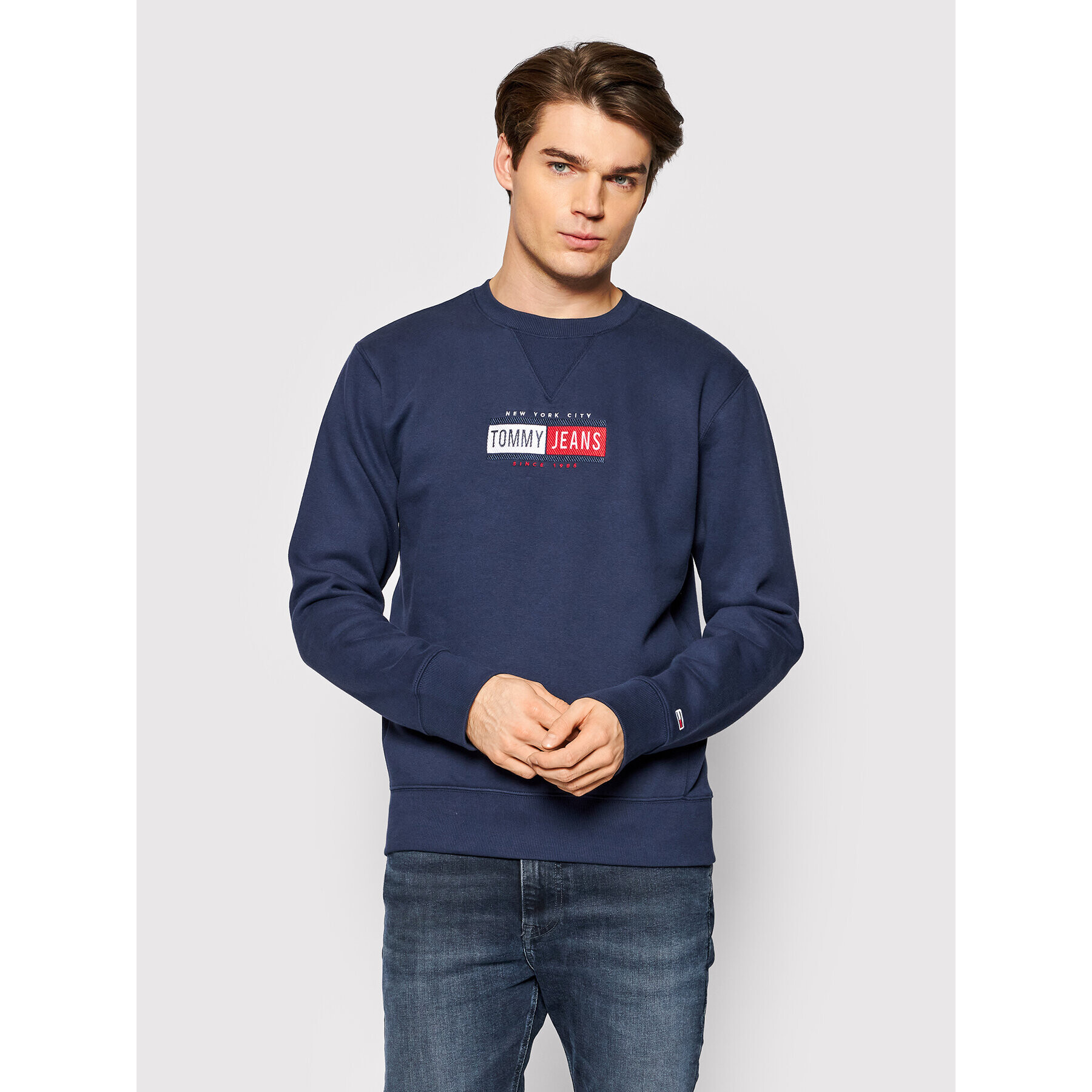Tommy Jeans Суитшърт Timeless DM0DM11631 Тъмносин Regular Fit - Pepit.bg