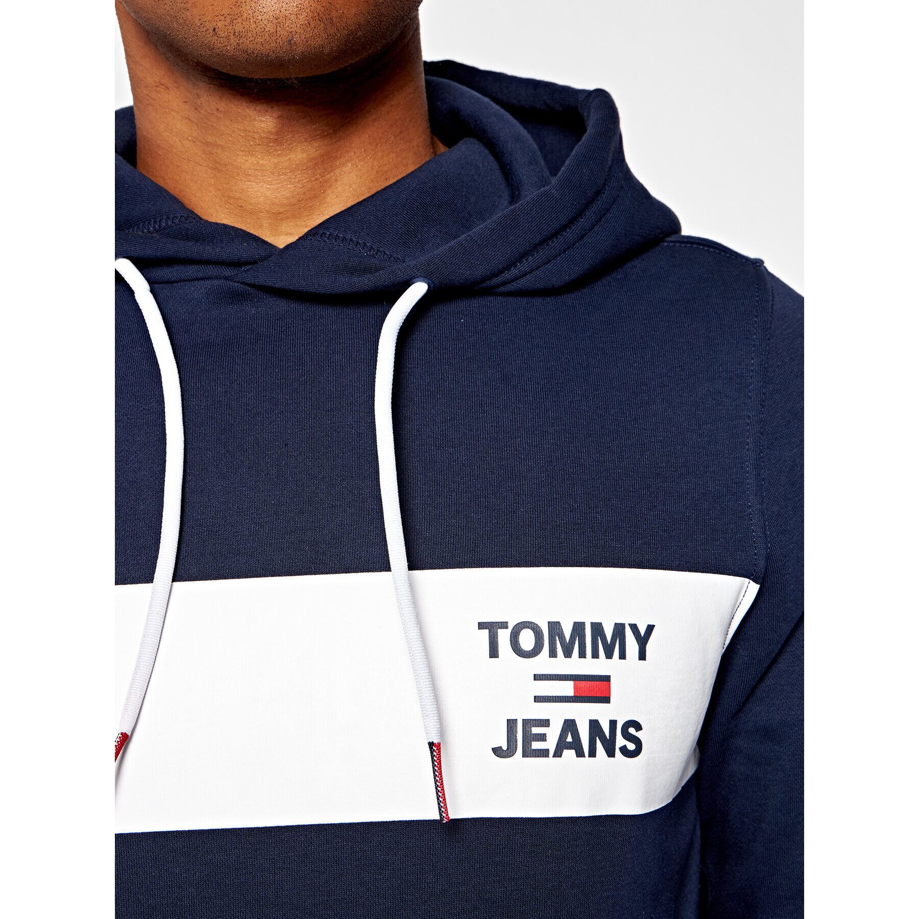 Tommy Jeans Суитшърт Tjm Essentiale Graphic Hoodie DM0DM07929 Тъмносин Regular Fit - Pepit.bg