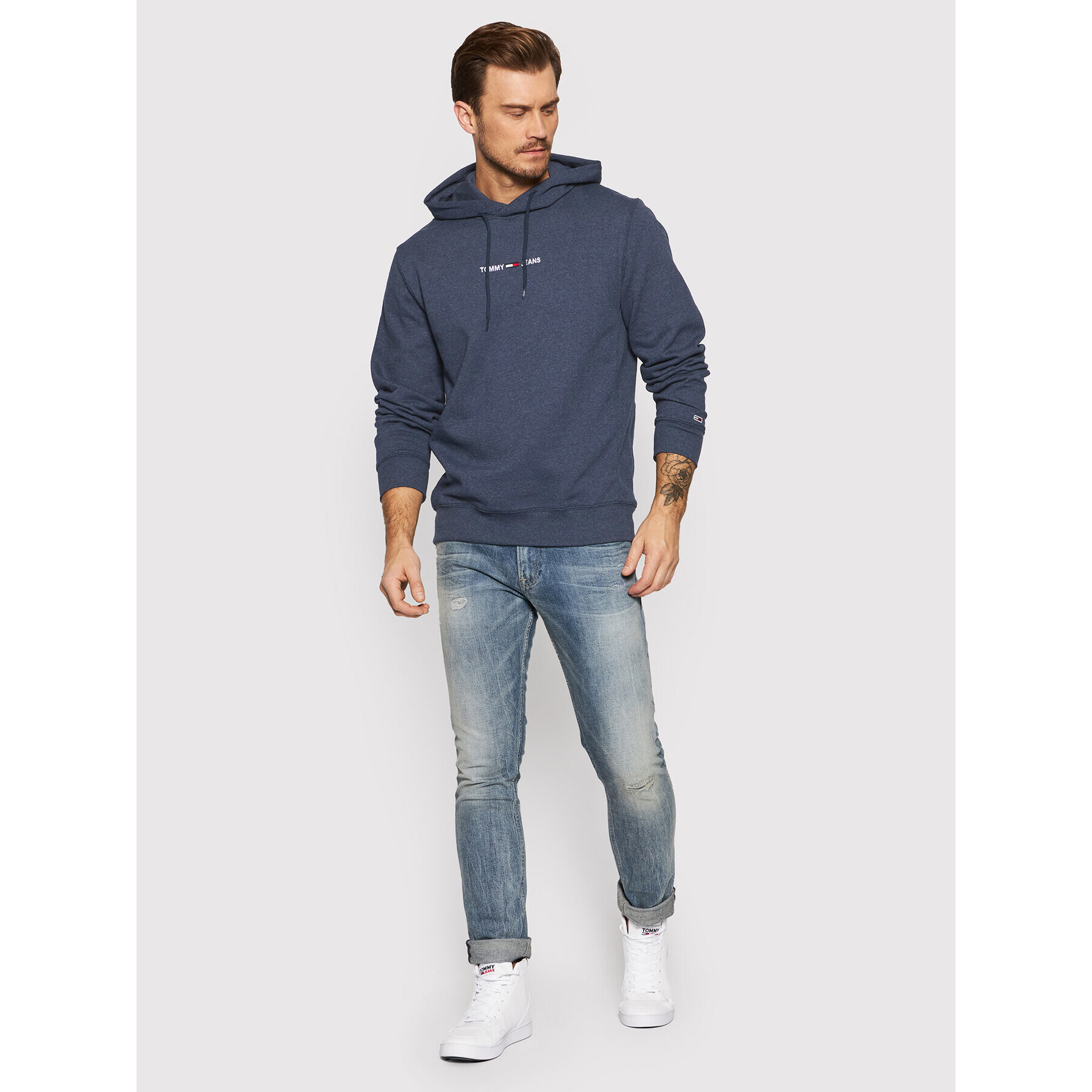 Tommy Jeans Суитшърт Tjm Straight Logo DM0DM11632 Тъмносин Regular Fit - Pepit.bg