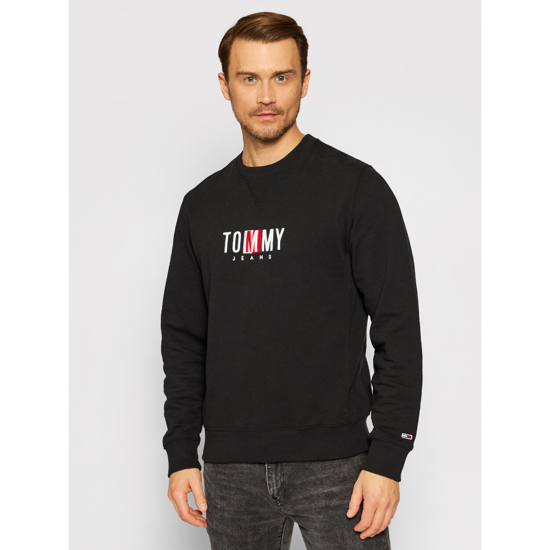 Tommy Jeans Суитшърт Tjm Timeless Crew 2 DM0DM10207 Черен Relaxed Fit - Pepit.bg