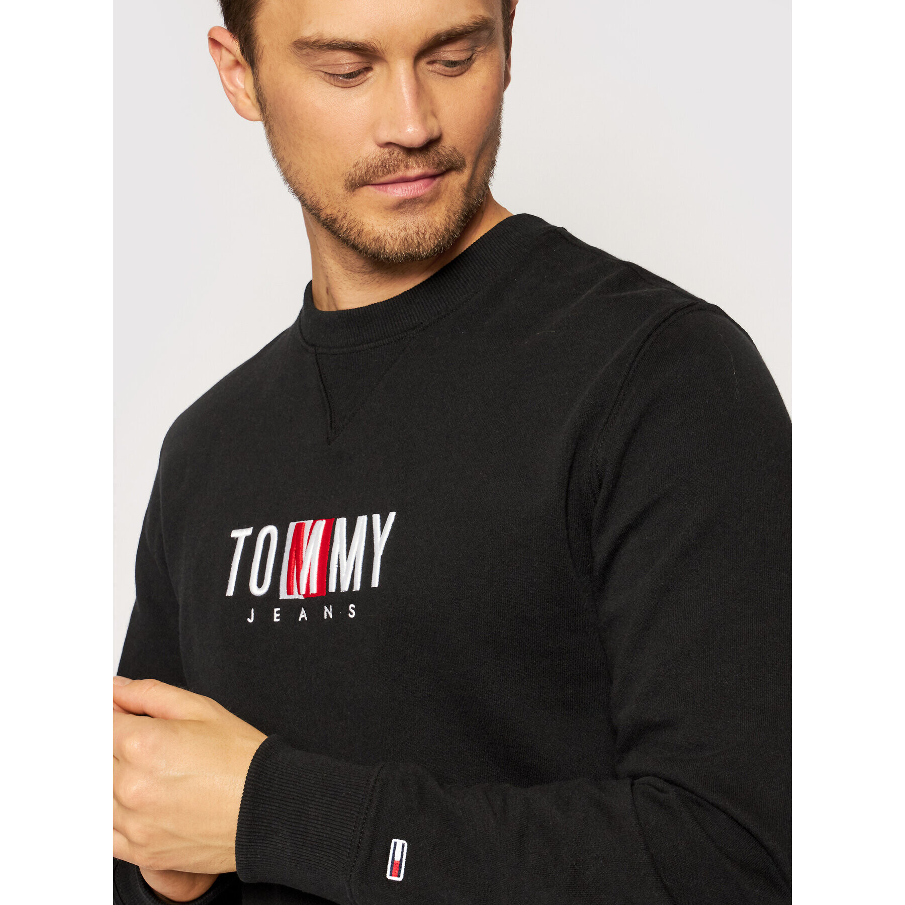 Tommy Jeans Суитшърт Tjm Timeless Crew 2 DM0DM10207 Черен Relaxed Fit - Pepit.bg