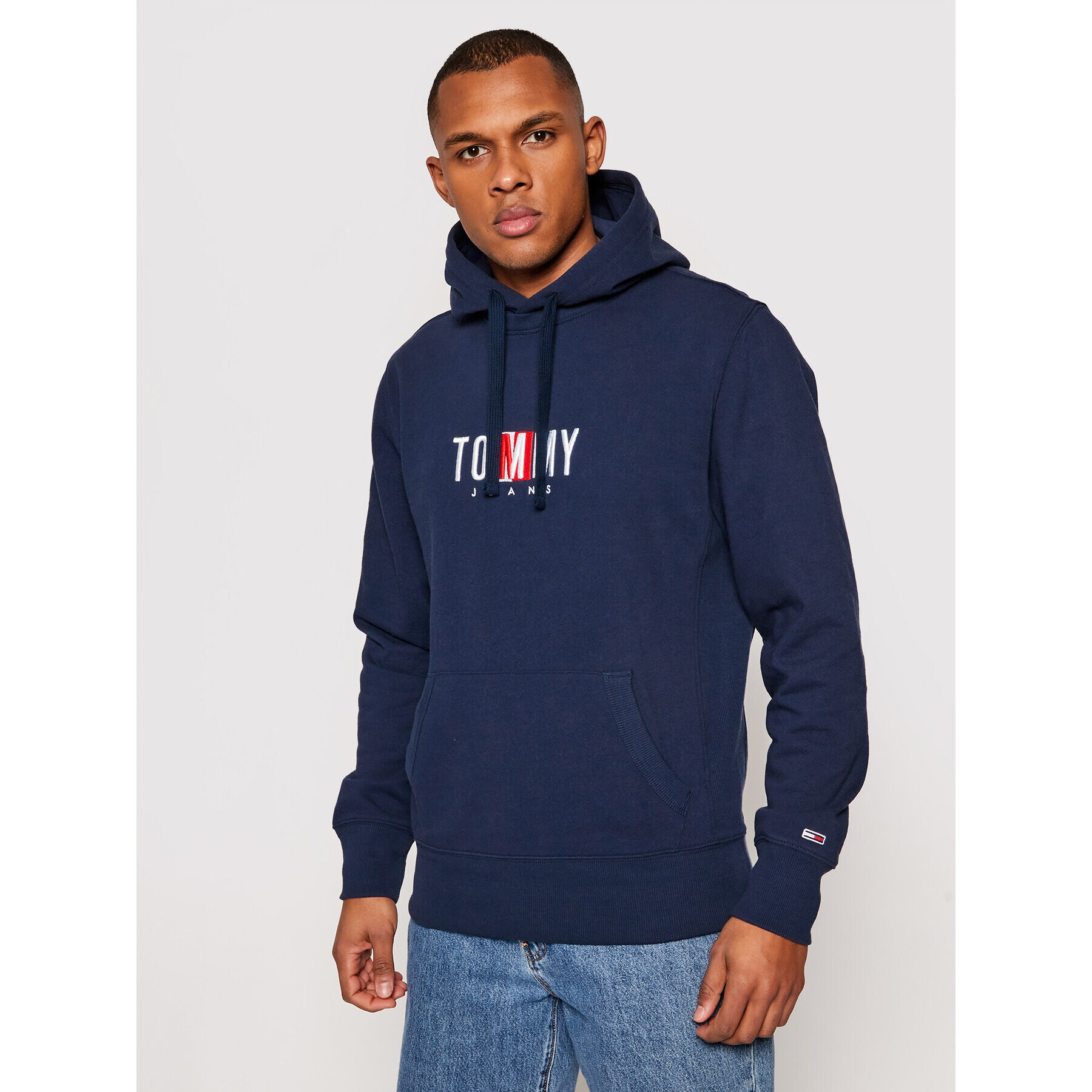 Tommy Jeans Суитшърт Tjm Timless DM0DM10209 Тъмносин Regular Fit - Pepit.bg