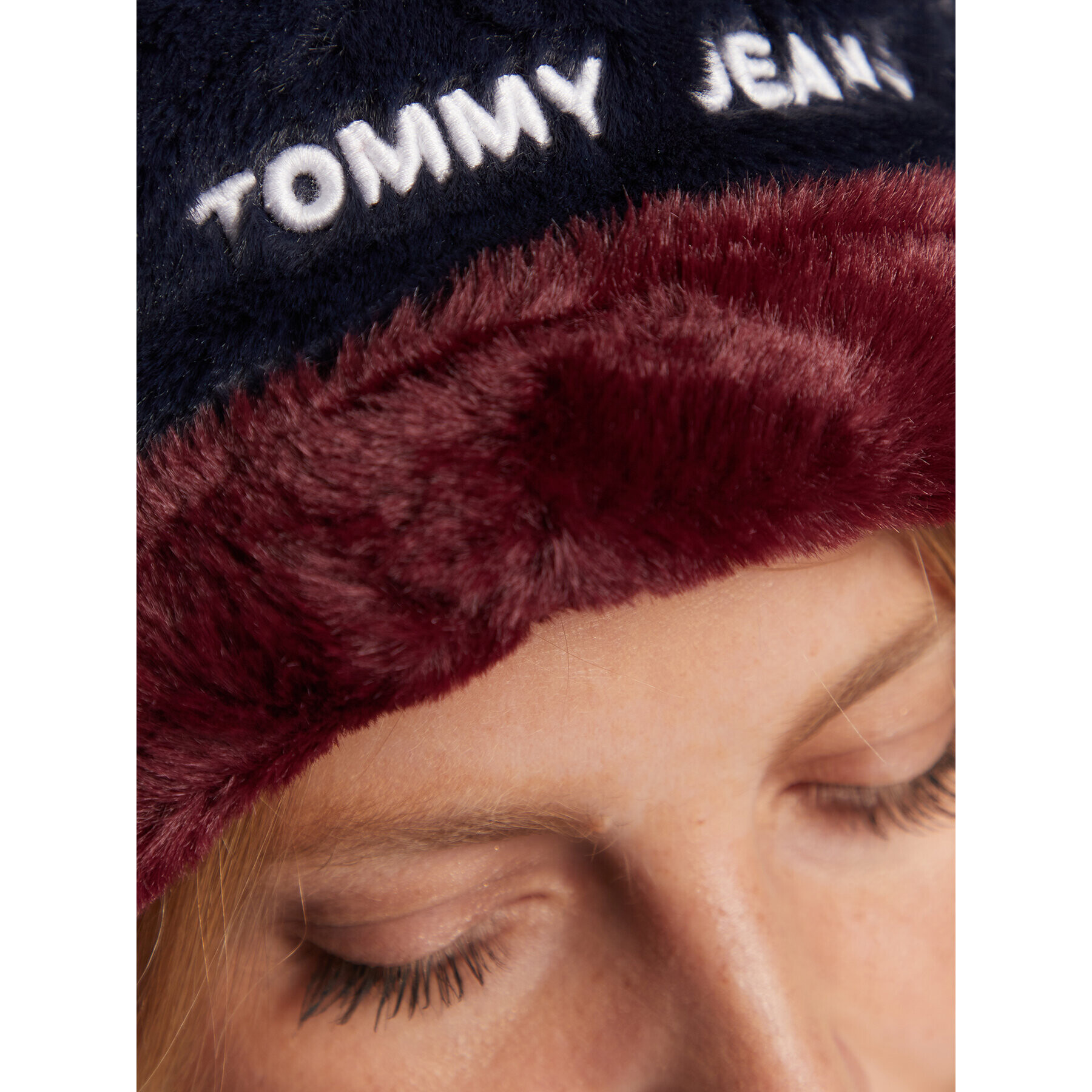 Tommy Jeans Текстилна шапка AW0AW12687 Тъмносин - Pepit.bg