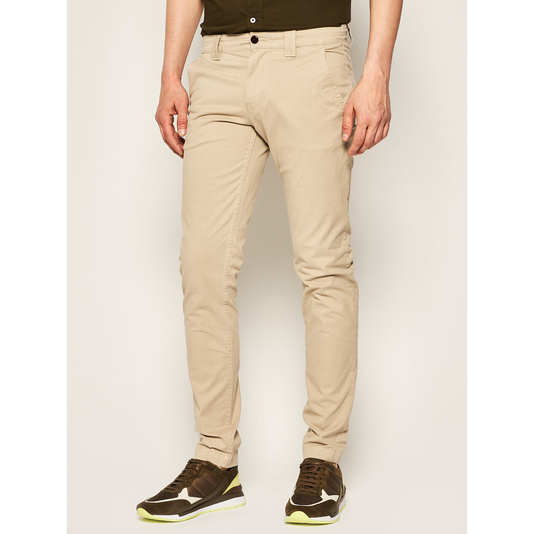 Tommy Jeans Текстилни панталони Scanton DM0DM06518 Бежов Slim Fit - Pepit.bg