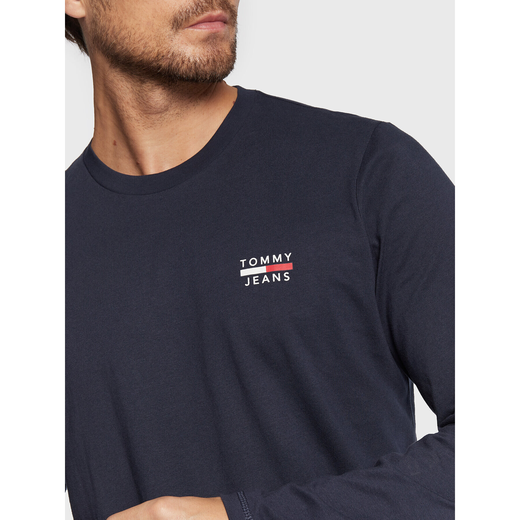 Tommy Jeans Тениска с дълъг ръкав Chest Logo DM0DM14316 Тъмносин Regular Fit - Pepit.bg