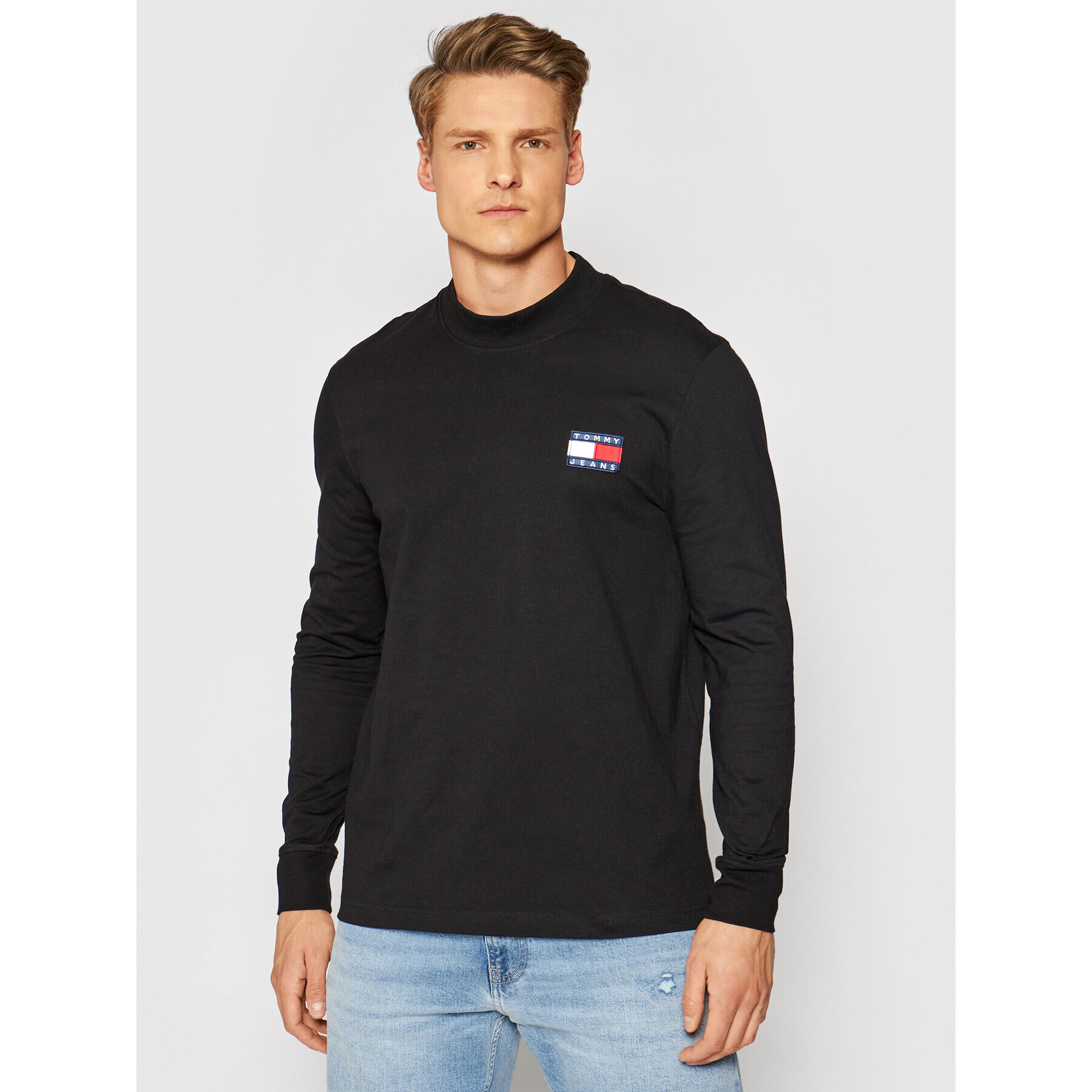 Tommy Jeans Тениска с дълъг ръкав Tjm Badge Mock Neck DM0DM10281 Черен Regular Fit - Pepit.bg