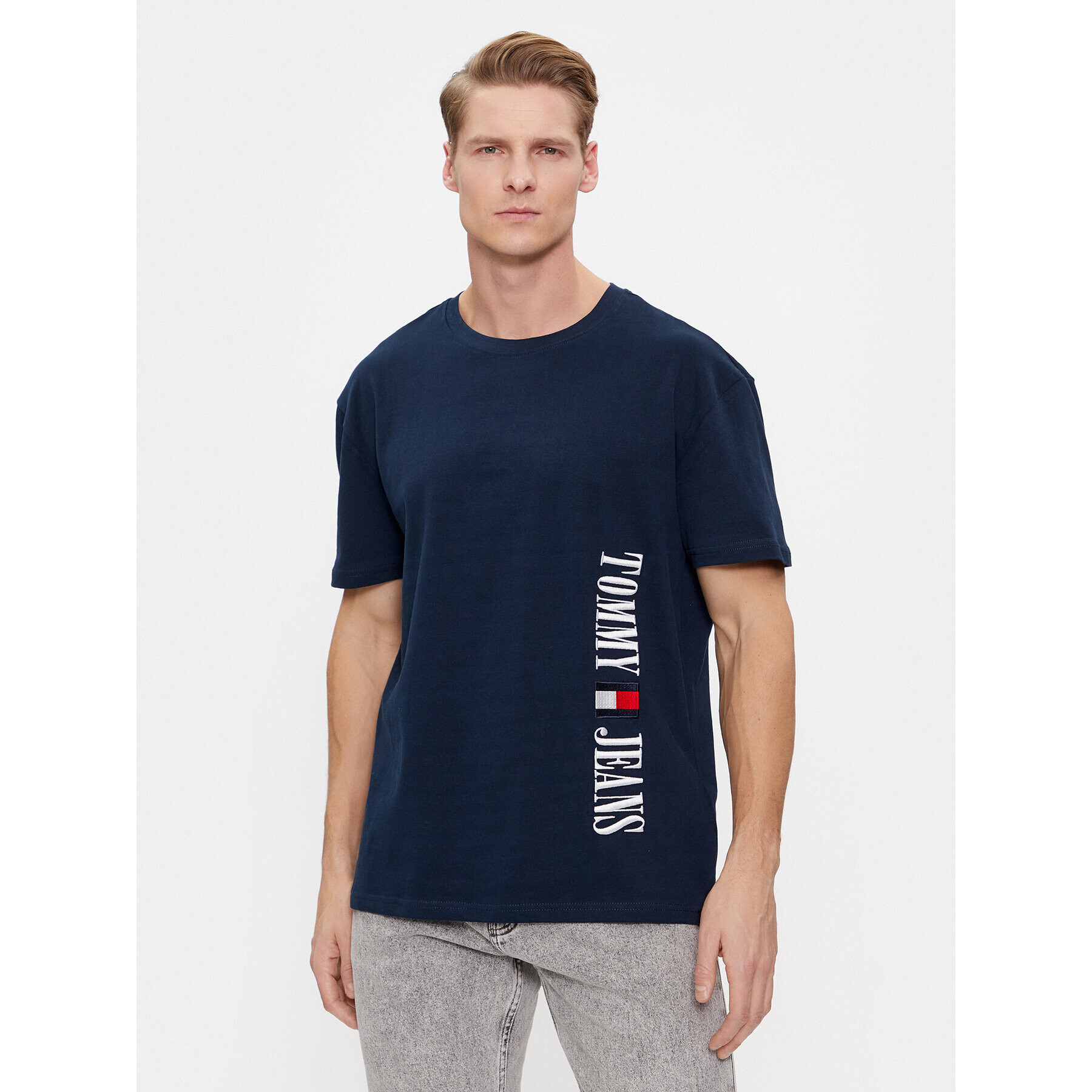 Tommy Jeans Тишърт Archive DM0DM18295 Тъмносин Regular Fit - Pepit.bg