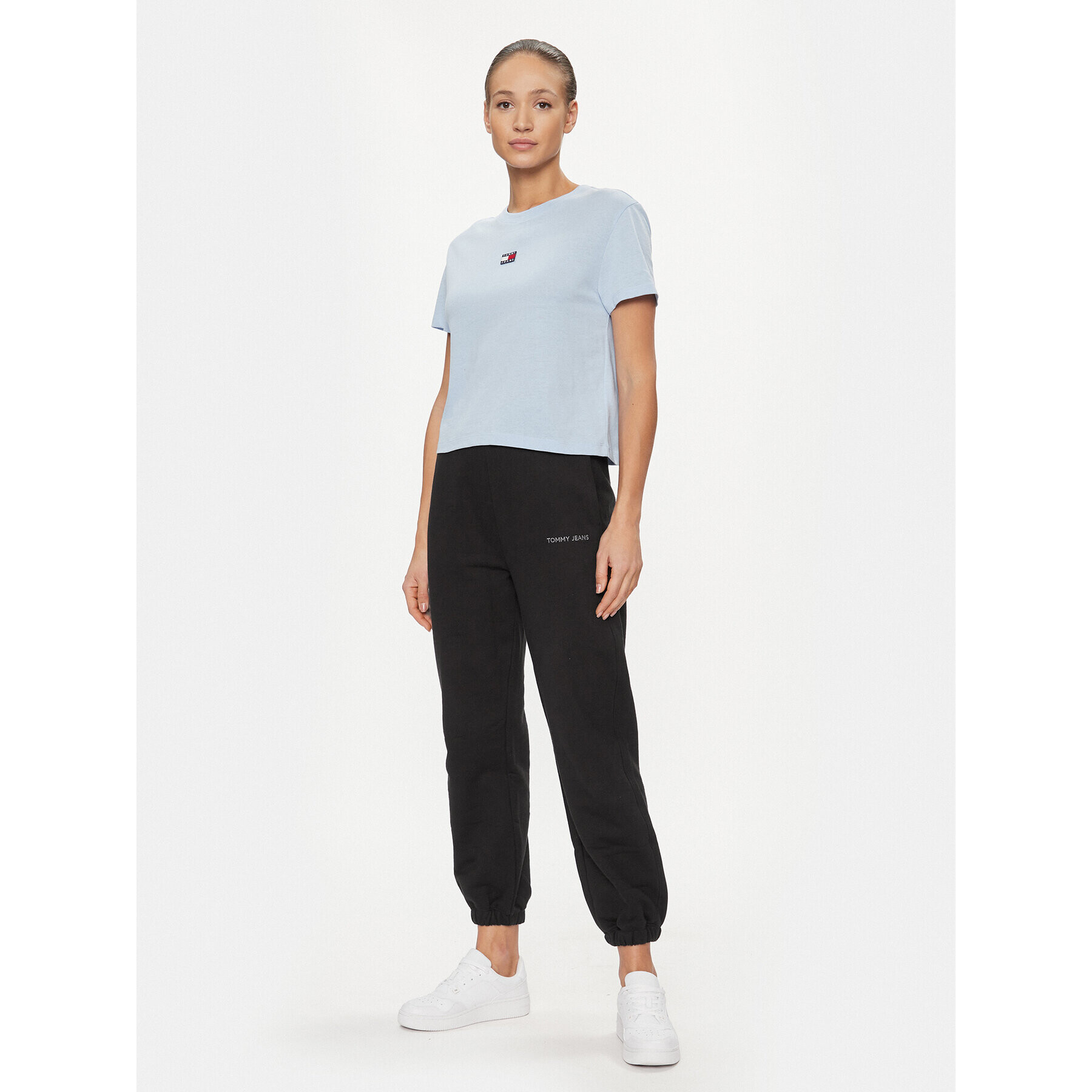Tommy Jeans Тишърт Badge DW0DW15640 Син Classic Fit - Pepit.bg