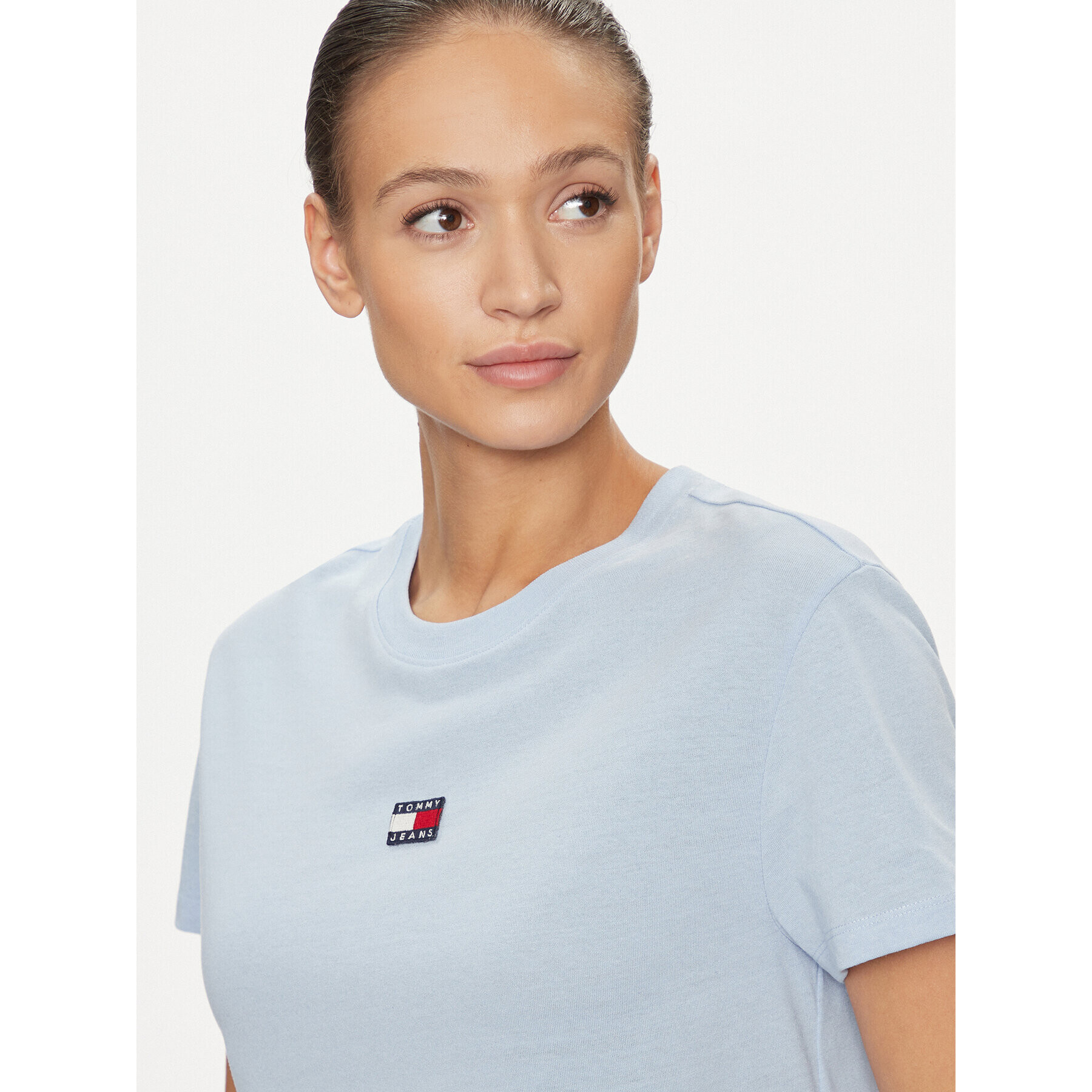 Tommy Jeans Тишърт Badge DW0DW15640 Син Classic Fit - Pepit.bg
