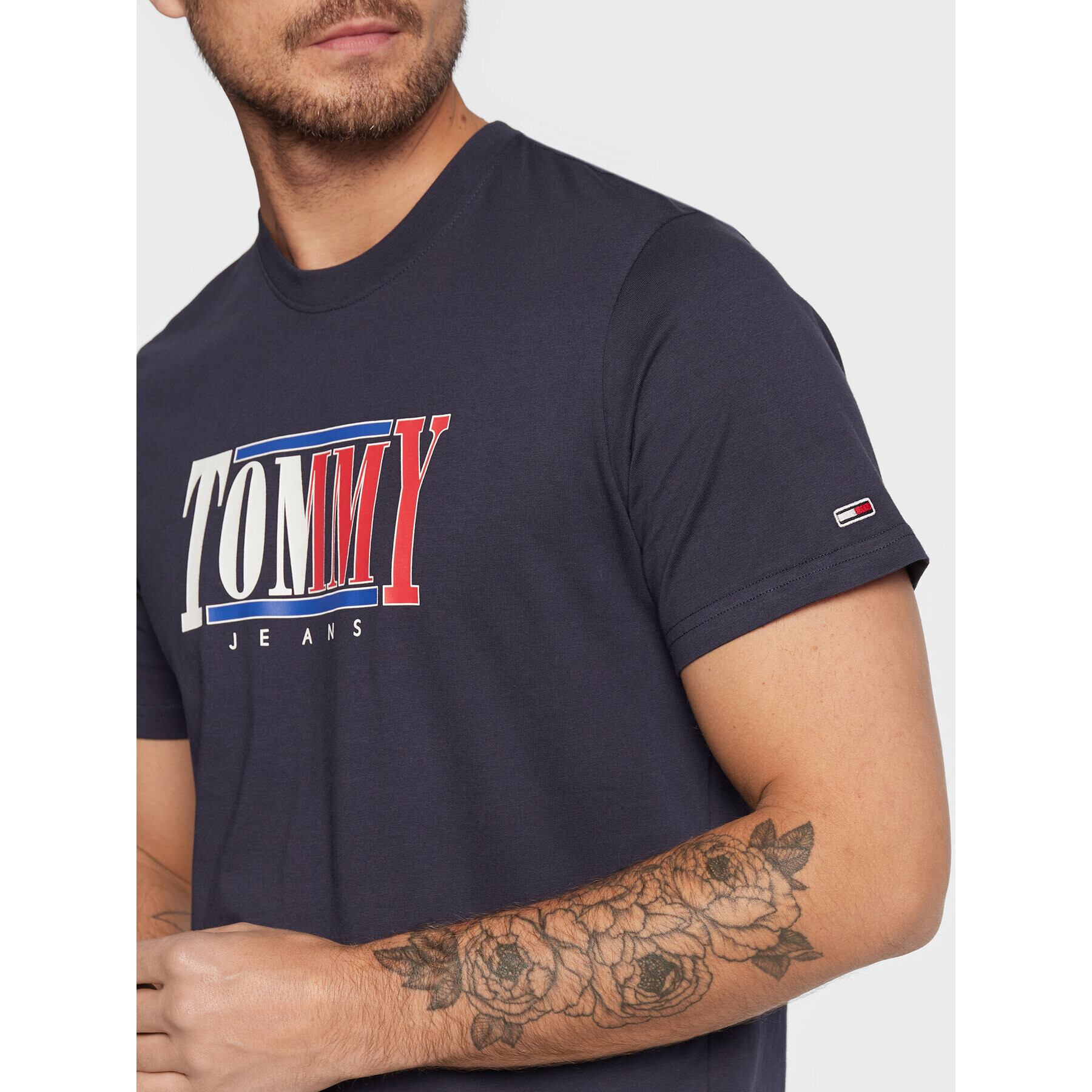 Tommy Jeans Тишърт Center DM0DM14982 Тъмносин Regular Fit - Pepit.bg