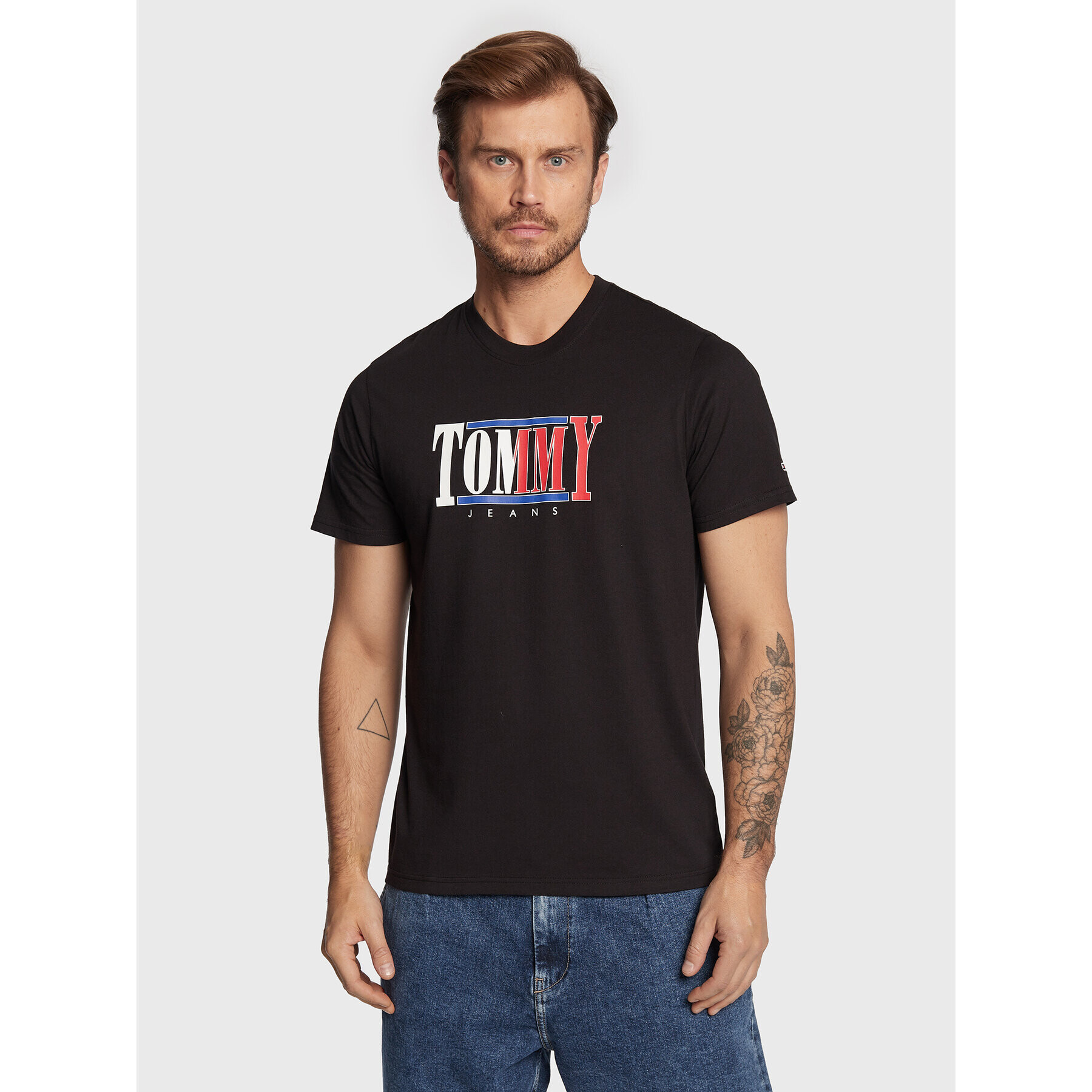 Tommy Jeans Тишърт Centered Logo DM0DM14982 Черен Regular Fit - Pepit.bg