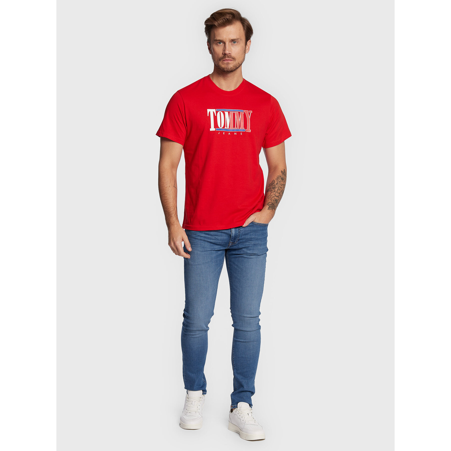 Tommy Jeans Тишърт Centered Logo DM0DM14982 Червен Regular Fit - Pepit.bg