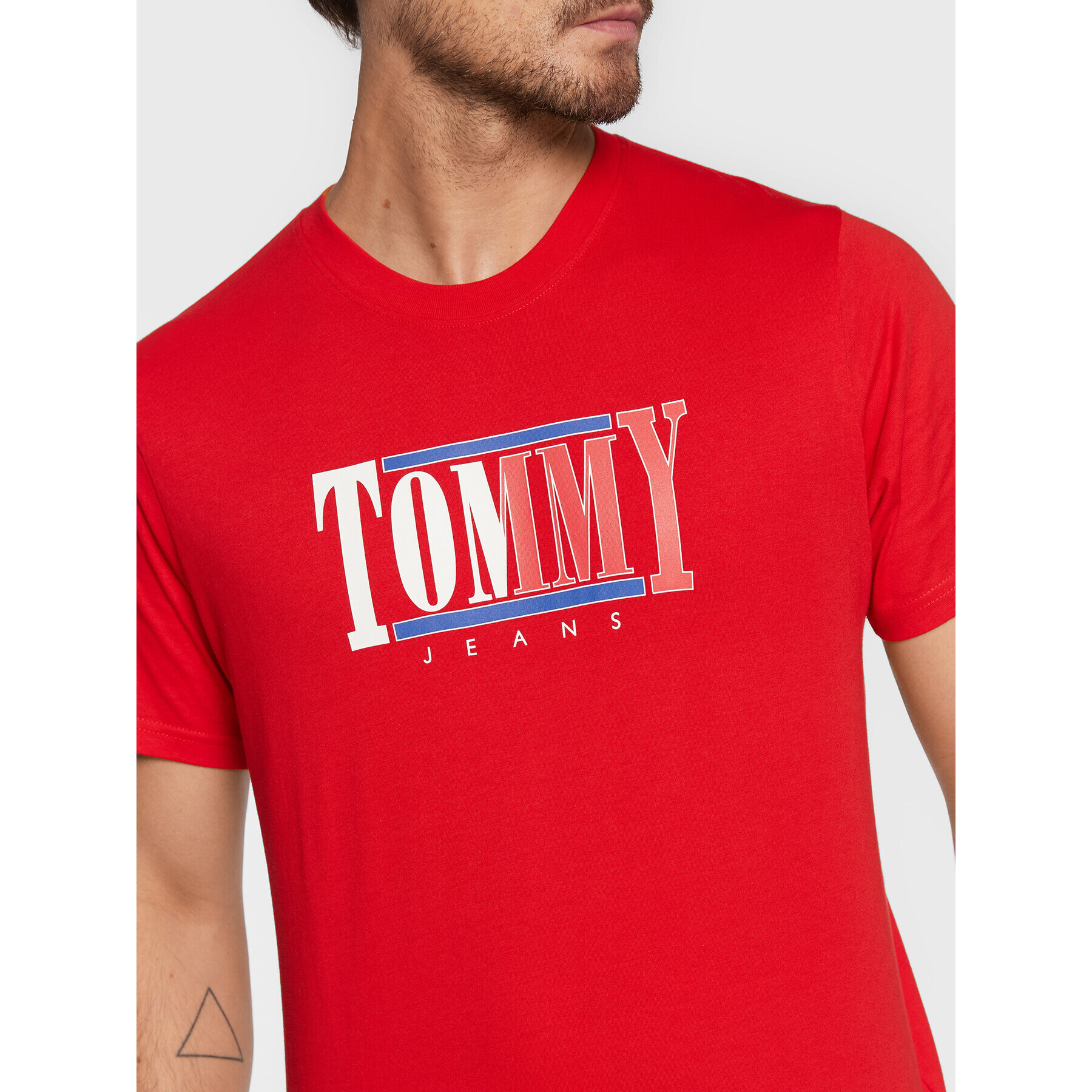 Tommy Jeans Тишърт Centered Logo DM0DM14982 Червен Regular Fit - Pepit.bg