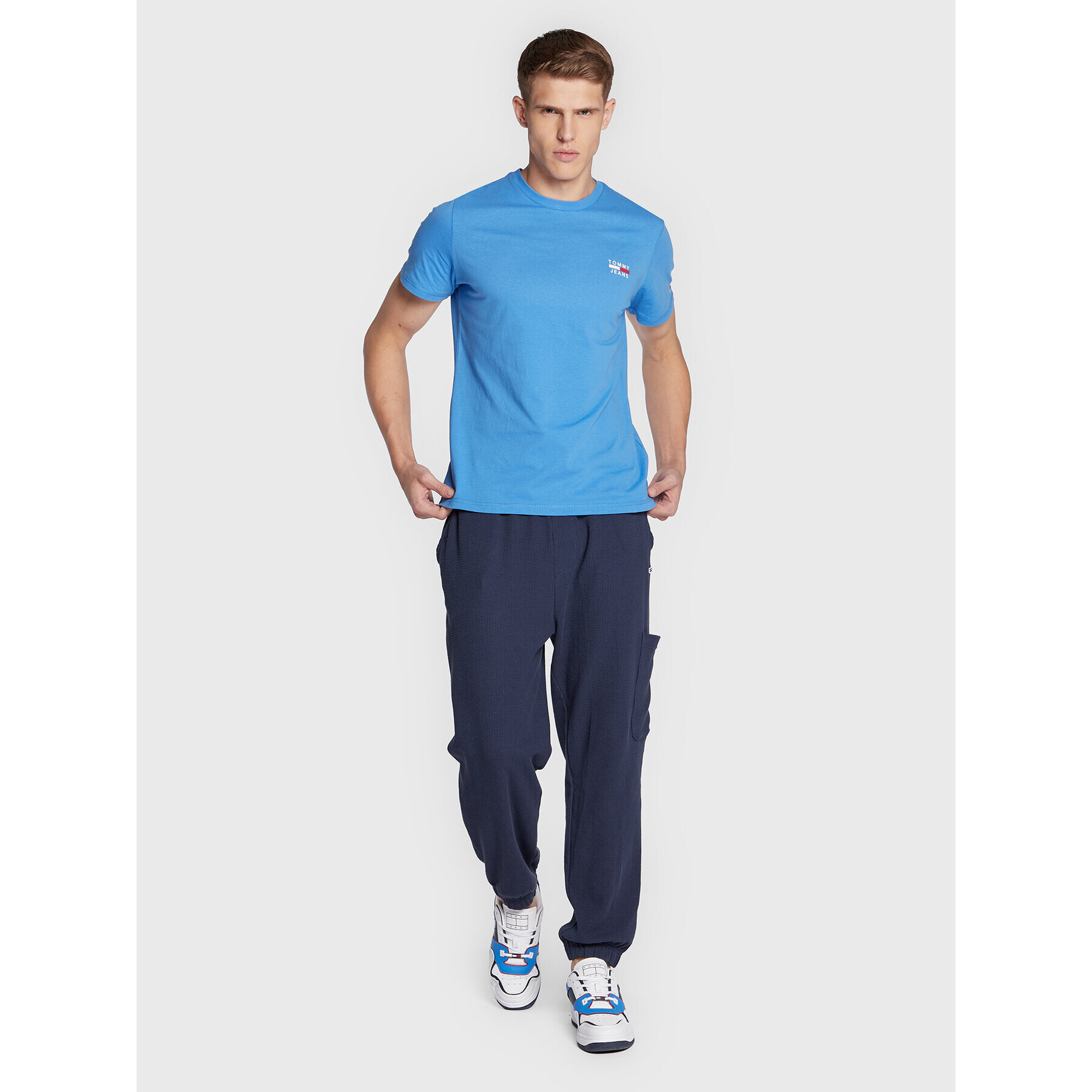 Tommy Jeans Тишърт Chest Logo DM0DM10099 Син Slim Fit - Pepit.bg