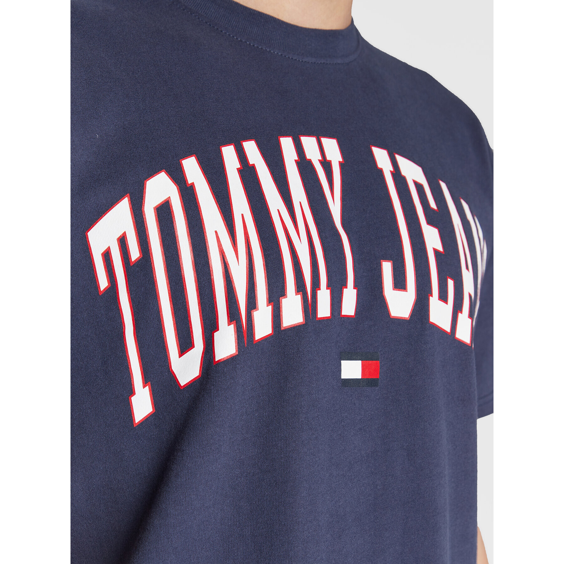 Tommy Jeans Тишърт Classic Collegiate DM0DM14995 Тъмносин Regular Fit - Pepit.bg