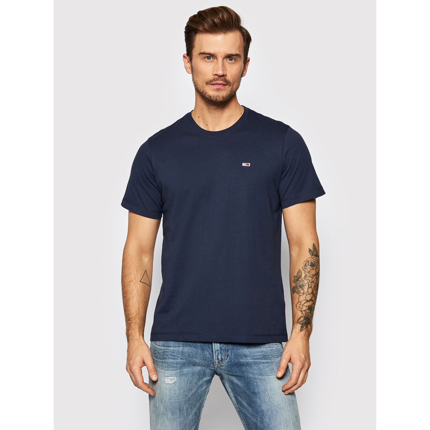 Tommy Jeans Тишърт Classic DM0DM09598 Тъмносин Regular Fit - Pepit.bg