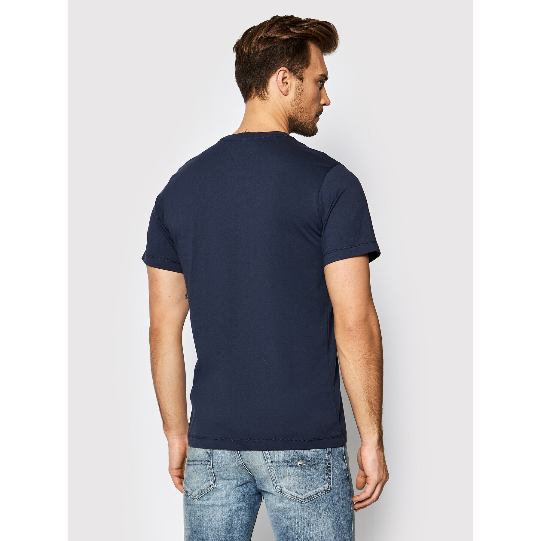 Tommy Jeans Тишърт Classic DM0DM09598 Тъмносин Regular Fit - Pepit.bg