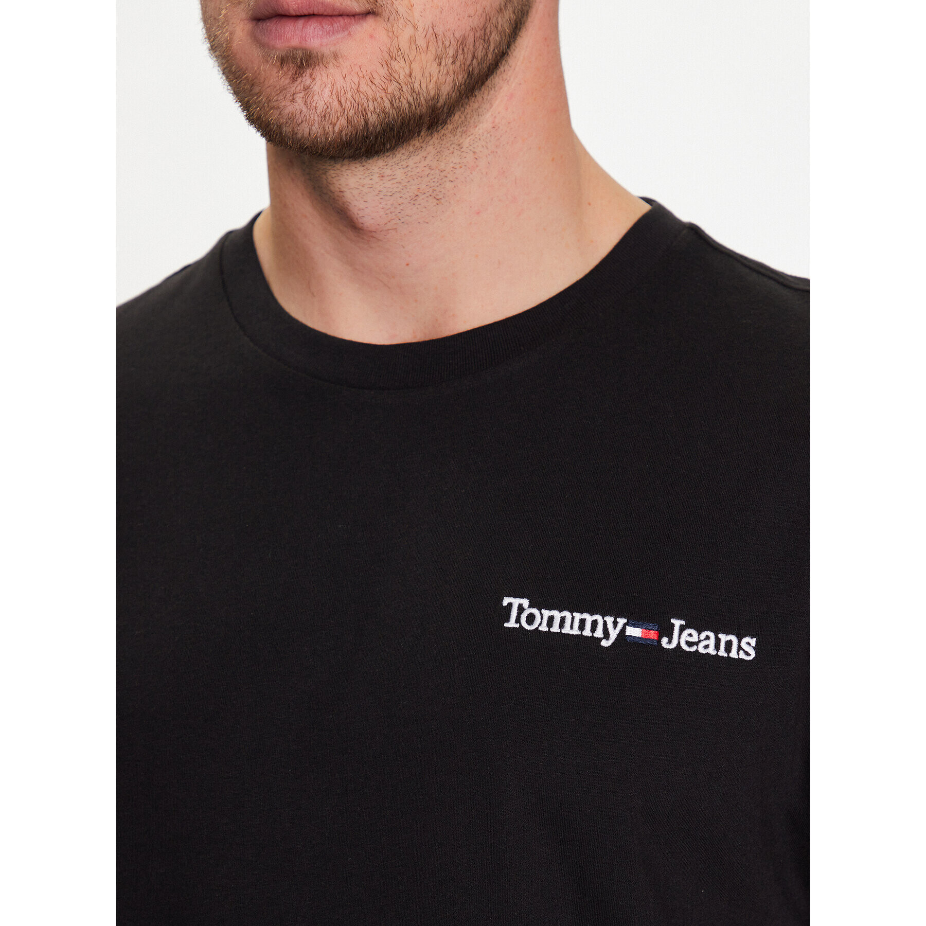 Tommy Jeans Тишърт Classic Linear Chest DM0DM15790 Черен Regular Fit - Pepit.bg