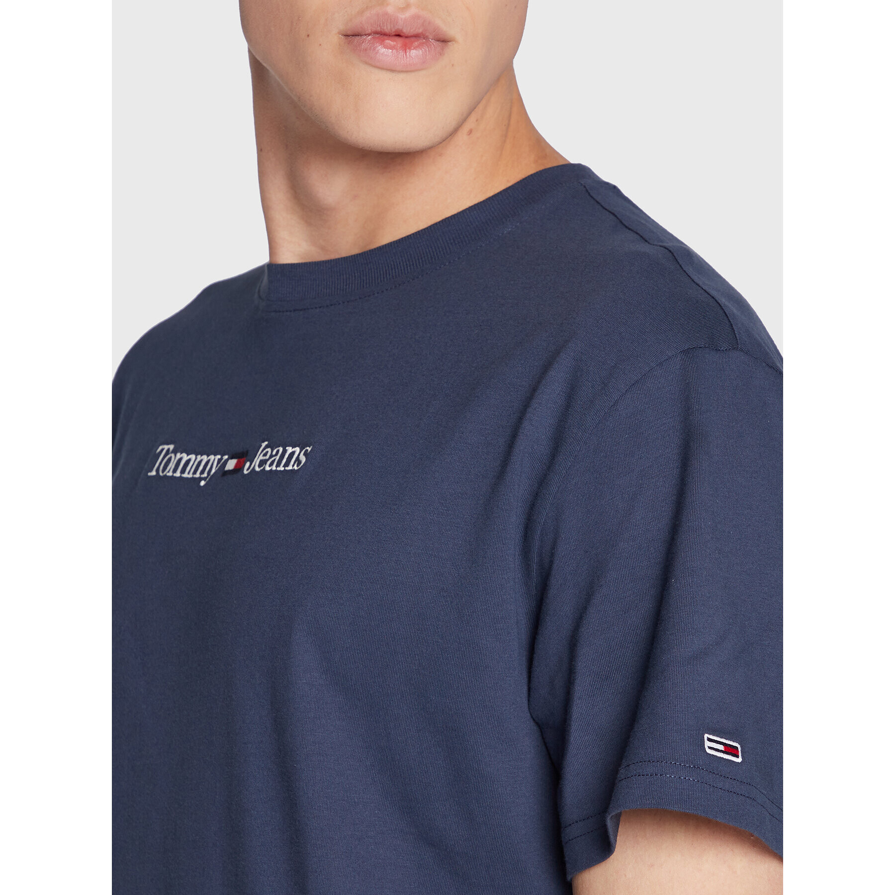 Tommy Jeans Тишърт Classic Linear Logo DM0DM14984 Тъмносин Regular Fit - Pepit.bg