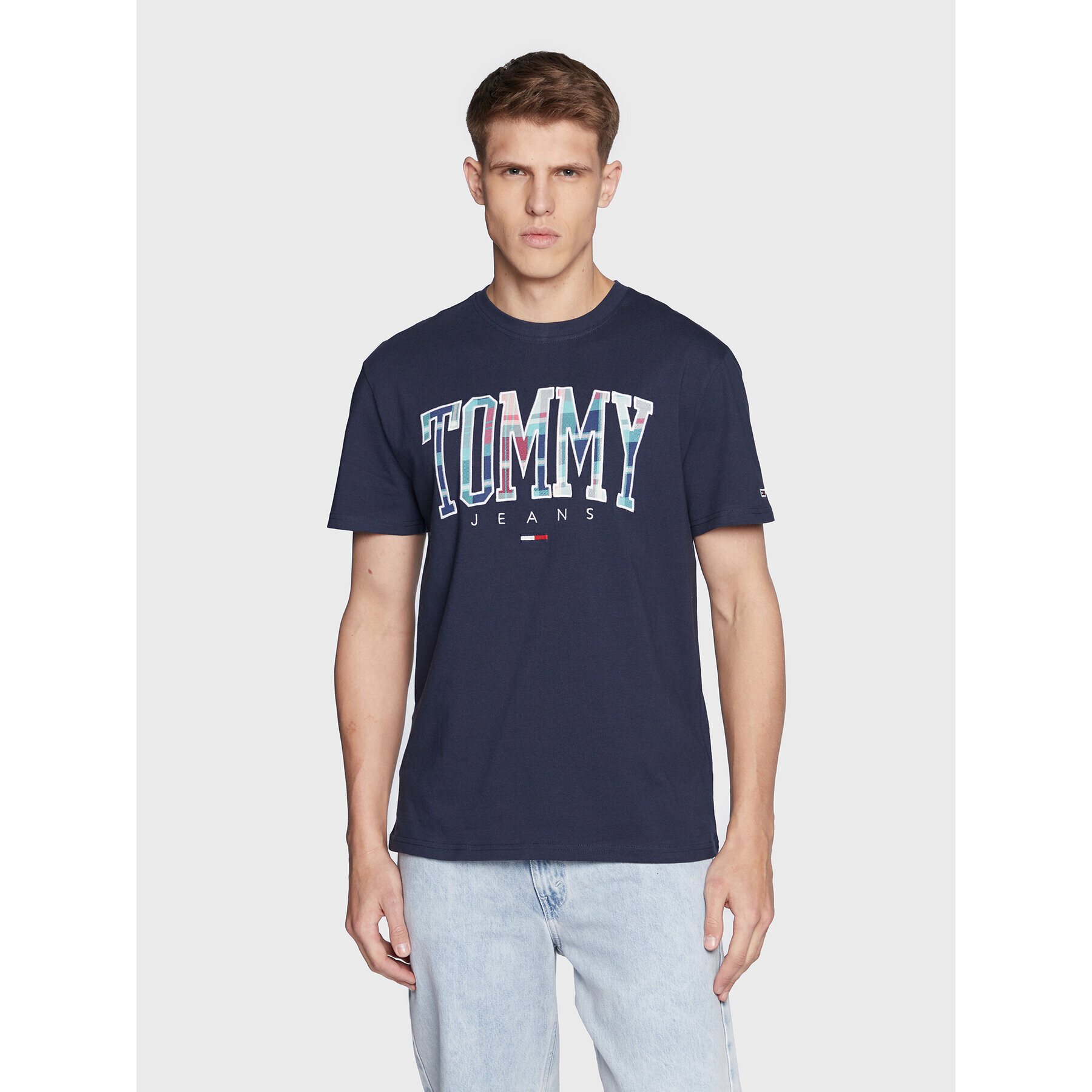 Tommy Jeans Тишърт Classic Tartan DM0DM15666 Тъмносин Classic Fit - Pepit.bg