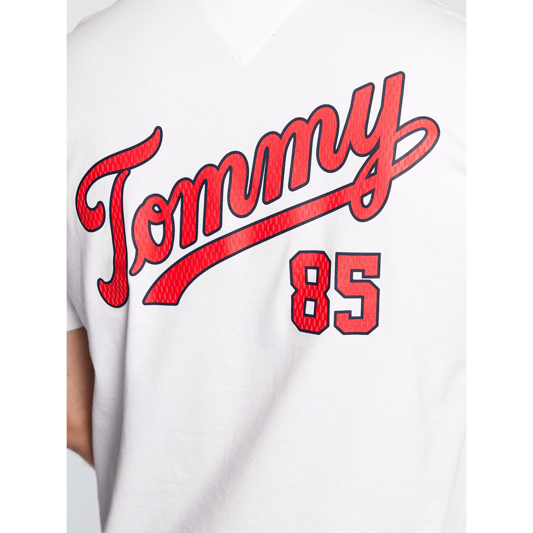 Tommy Jeans Тишърт College 85 Logo DM0DM15672 Бял Regular Fit - Pepit.bg