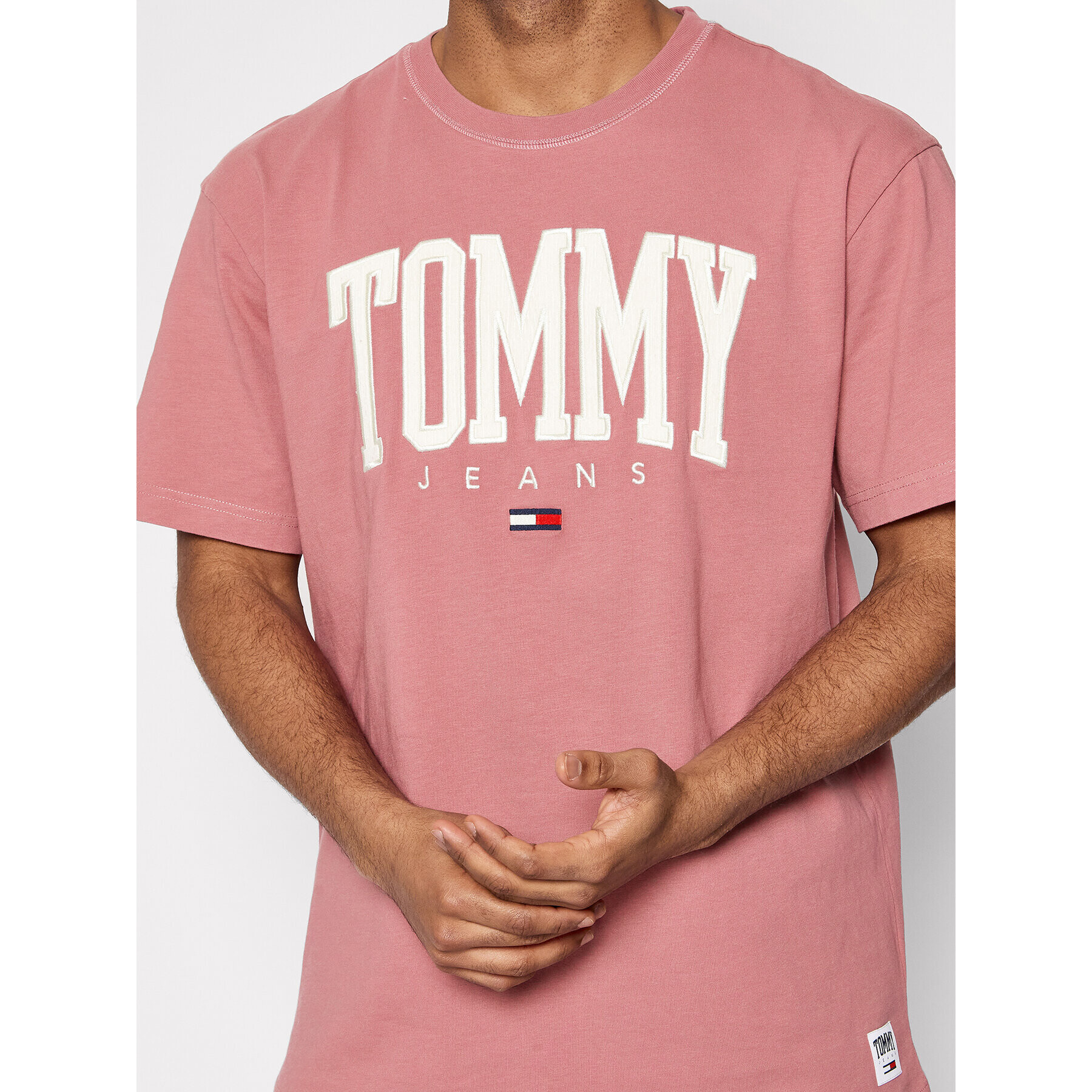 Tommy Jeans Тишърт Collegiate DM0DM12550 Розов Regular Fit - Pepit.bg