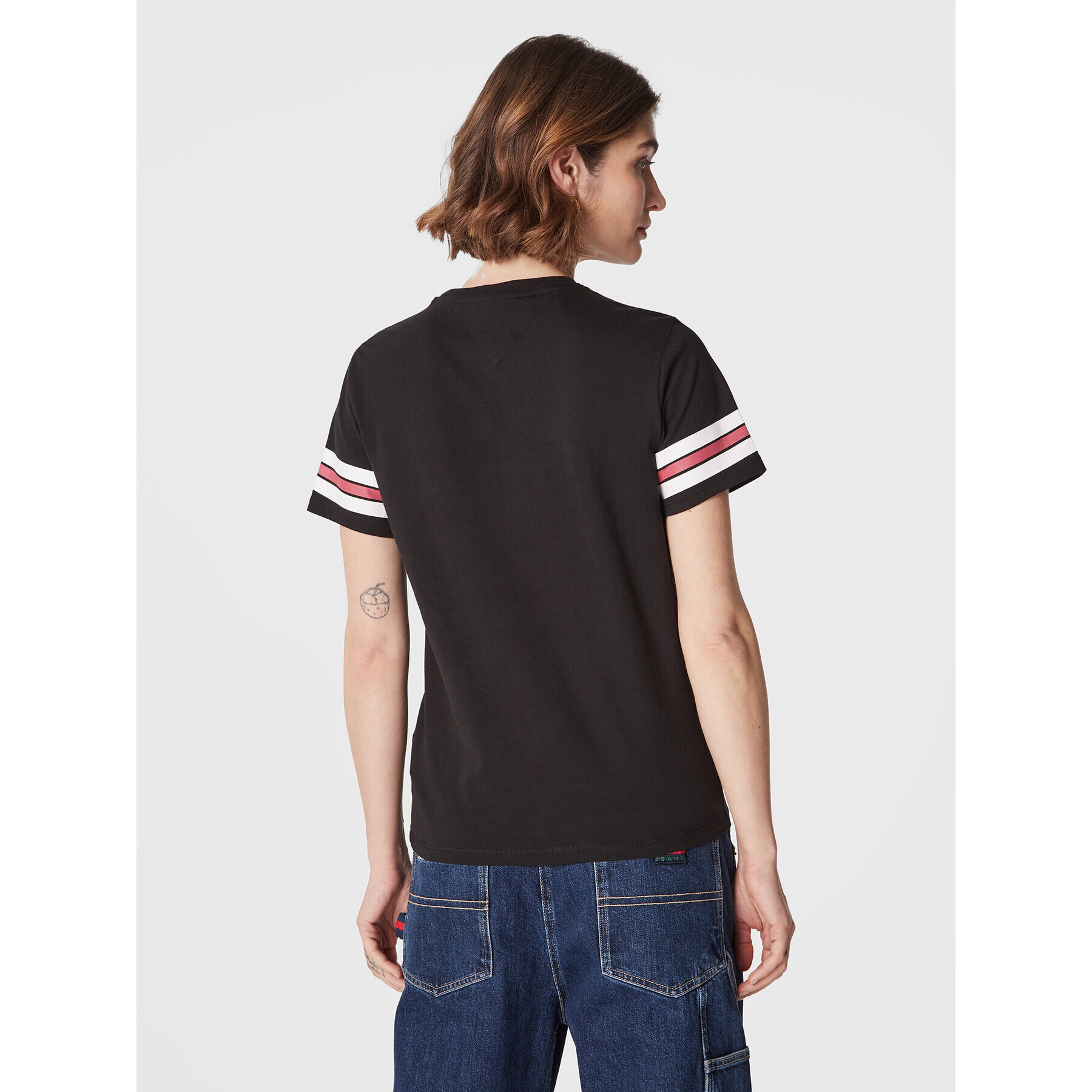 Tommy Jeans Тишърт Collegiate DW0DW14906 Черен Relaxed Fit - Pepit.bg