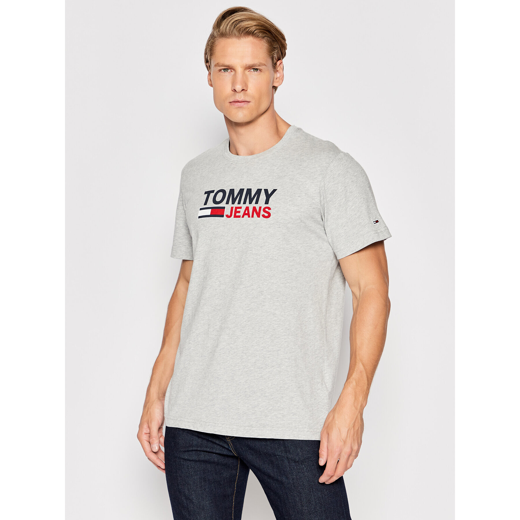 Tommy Jeans Тишърт Corp Logo DM0DM15379 Сив Regular Fit - Pepit.bg