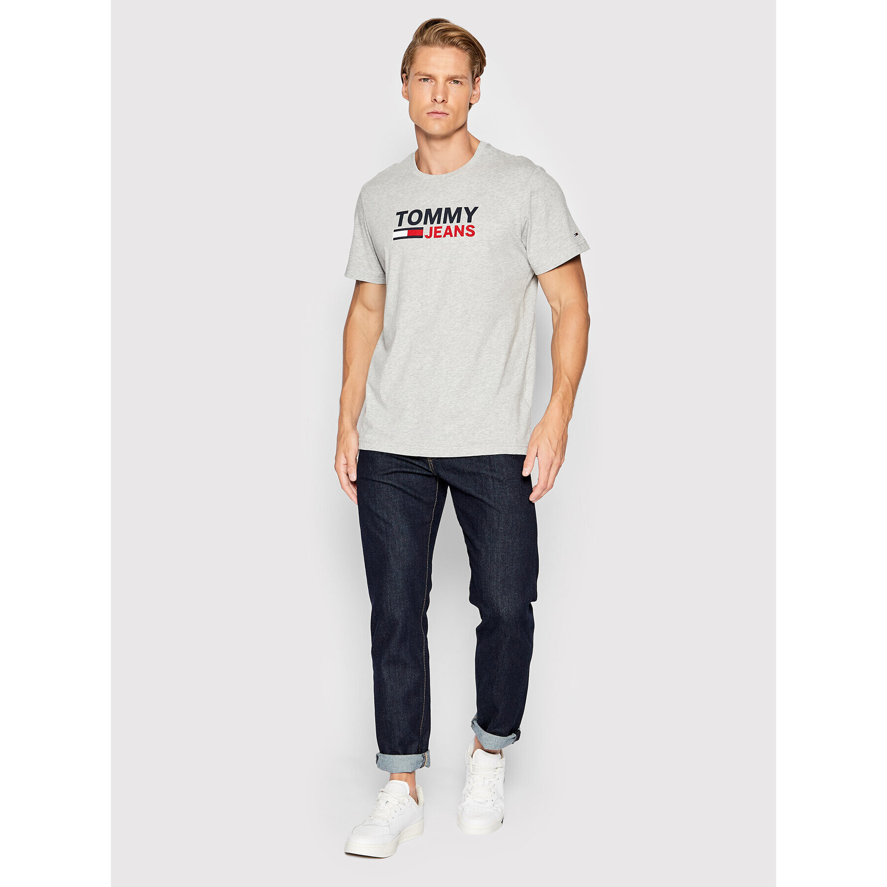 Tommy Jeans Тишърт Corp Logo DM0DM15379 Сив Regular Fit - Pepit.bg