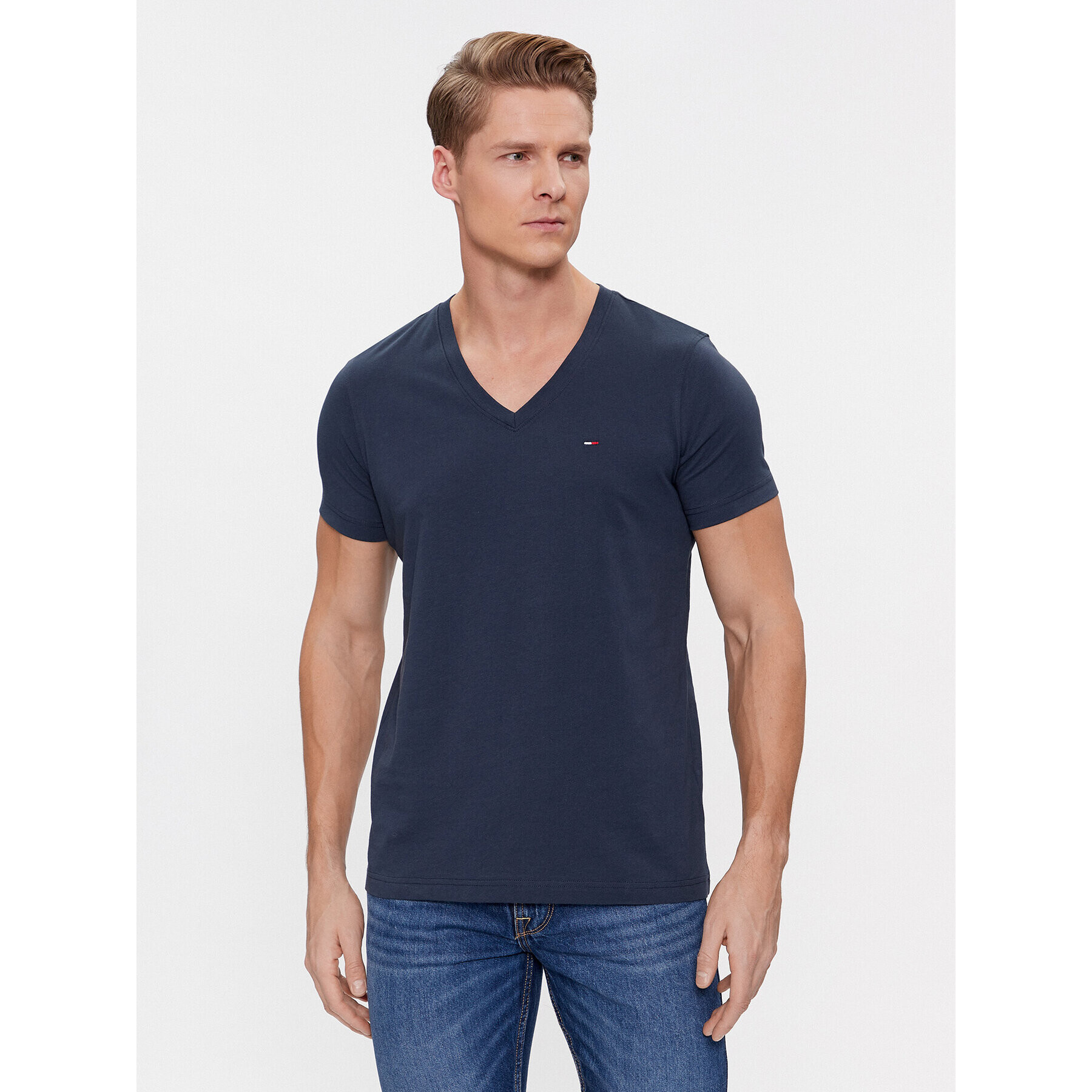 Tommy Jeans Тишърт DM0DM04410 Тъмносин Regular Fit - Pepit.bg