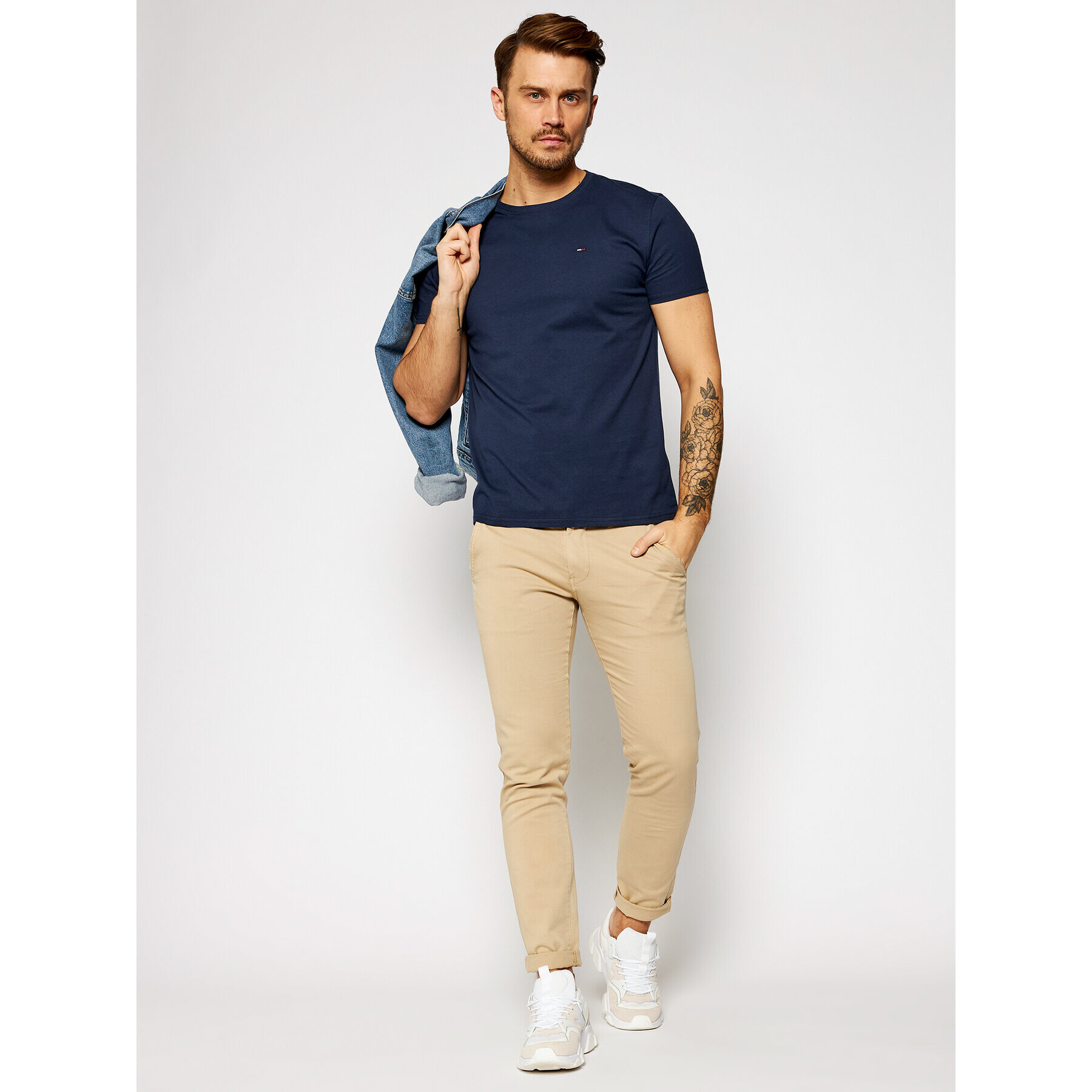 Tommy Jeans Тишърт DM0DM04411 Тъмносин Regular Fit - Pepit.bg