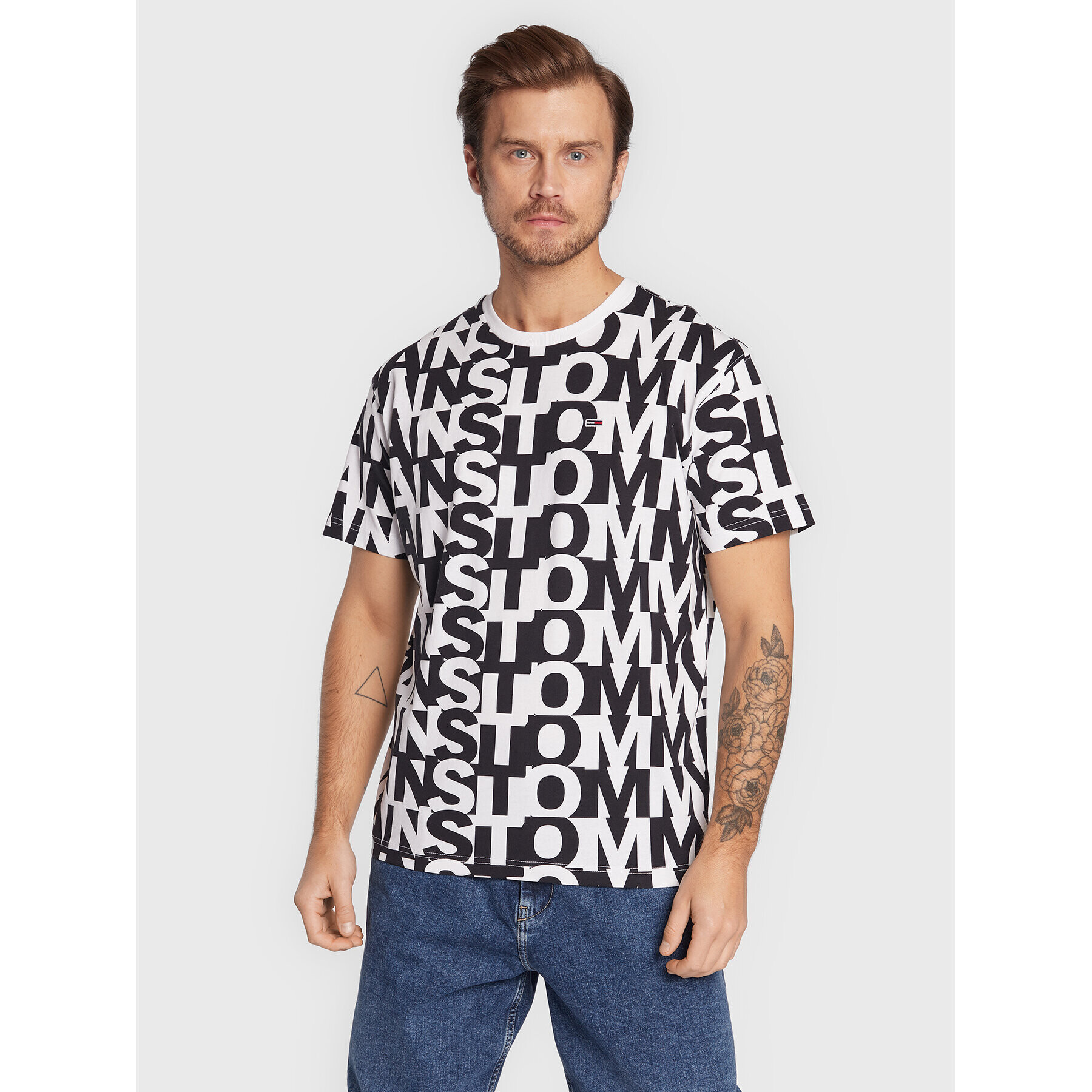 Tommy Jeans Тишърт DM0DM15159 Бял Relaxed Fit - Pepit.bg