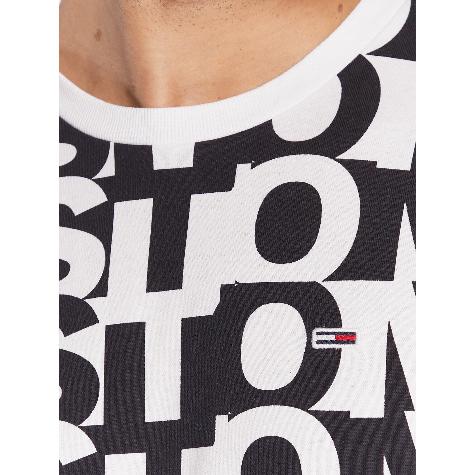 Tommy Jeans Тишърт DM0DM15159 Бял Relaxed Fit - Pepit.bg