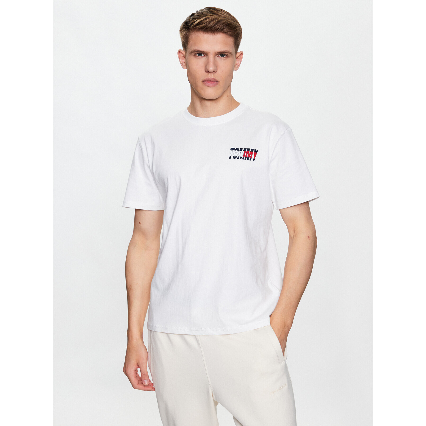 Tommy Jeans Тишърт DM0DM16408 Бял Regular Fit - Pepit.bg