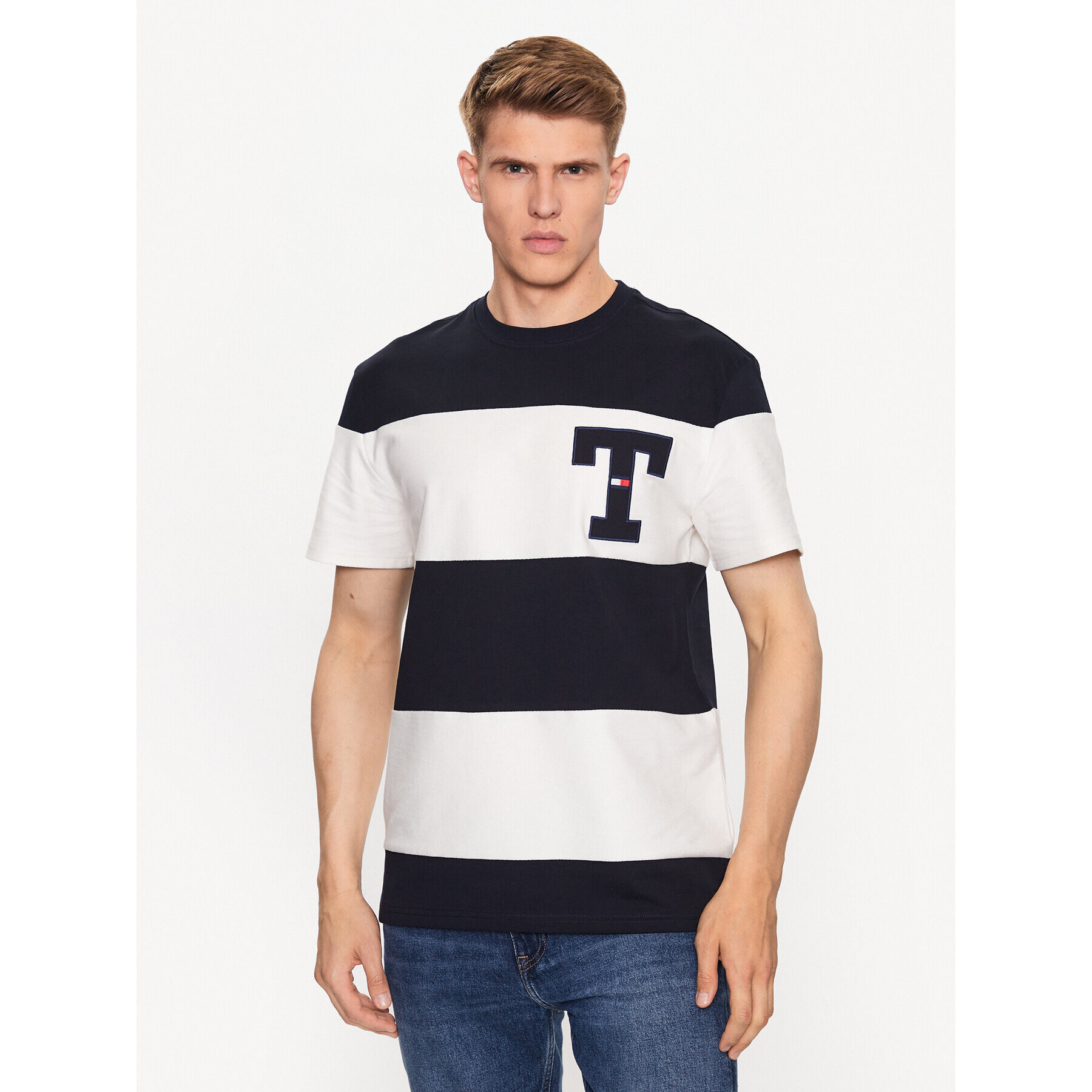 Tommy Jeans Тишърт DM0DM16892 Тъмносин Regular Fit - Pepit.bg