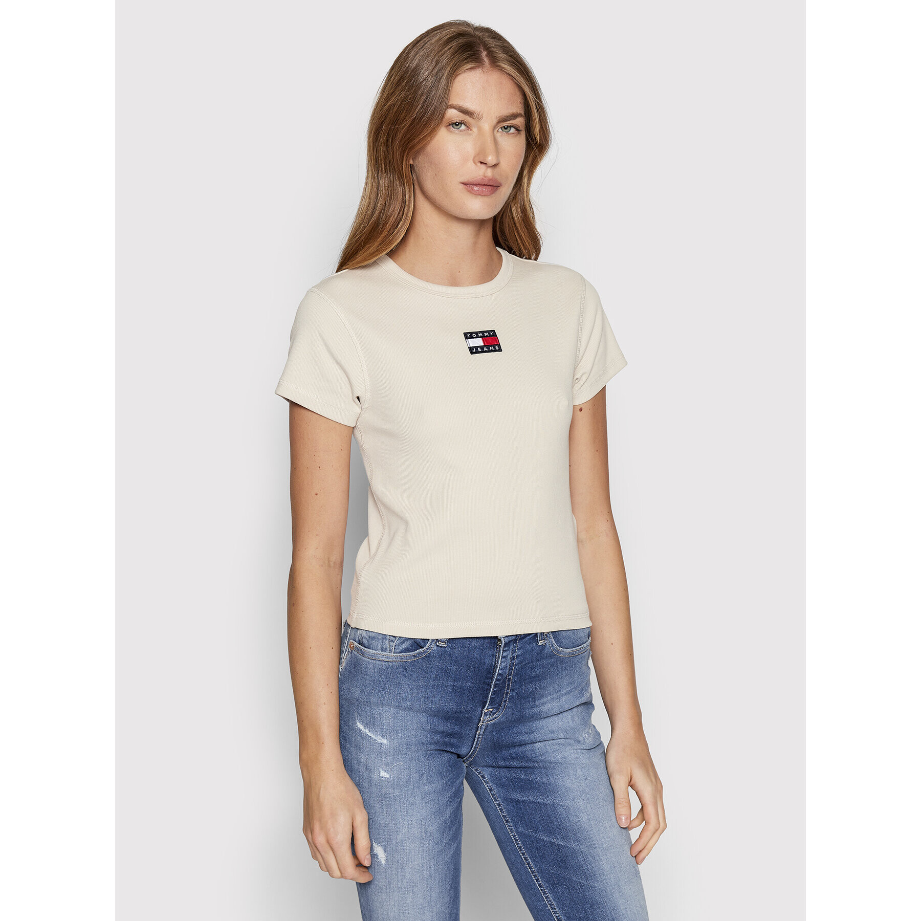 Tommy Jeans Тишърт DW0DW12604 Бежов Cropped Fit - Pepit.bg