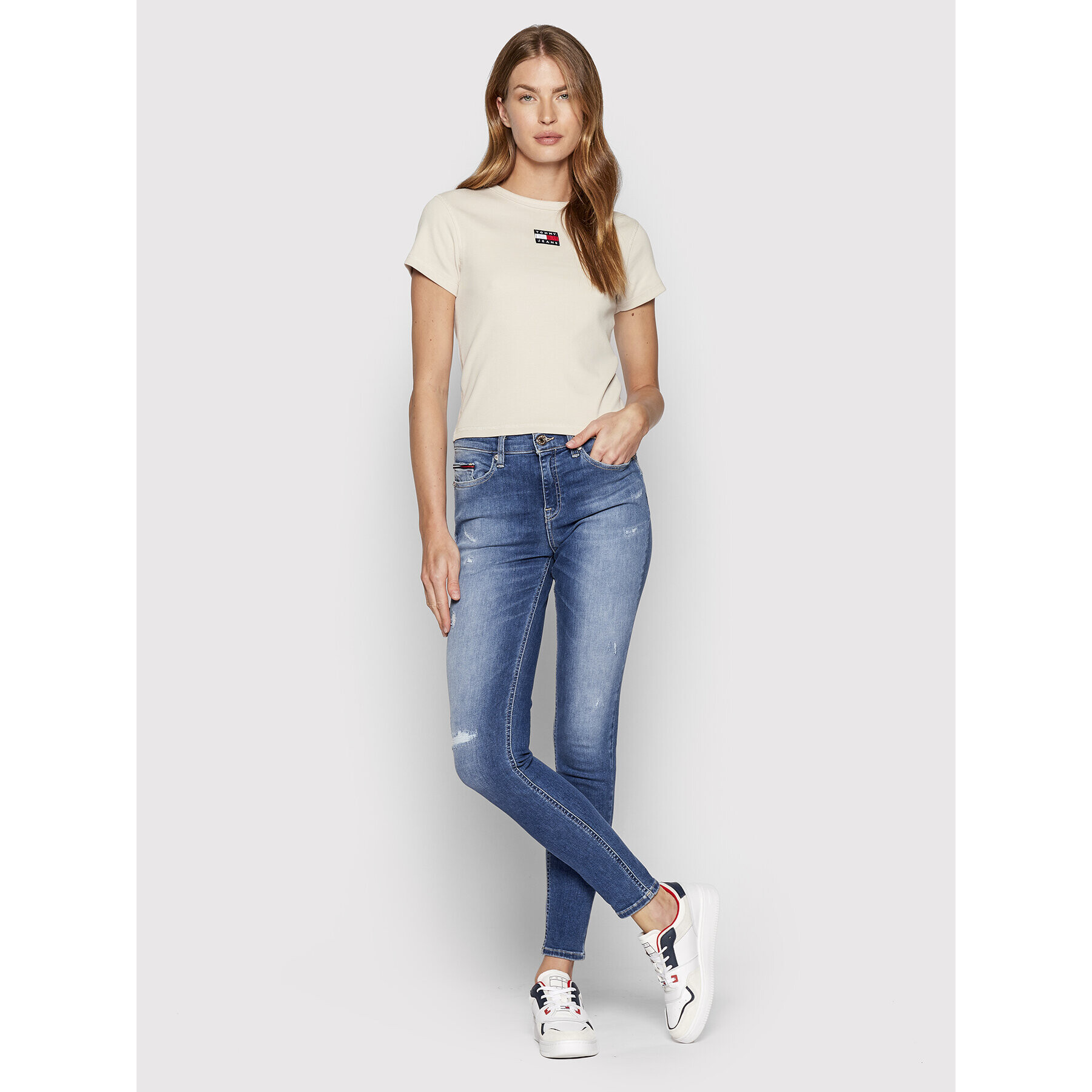 Tommy Jeans Тишърт DW0DW12604 Бежов Cropped Fit - Pepit.bg