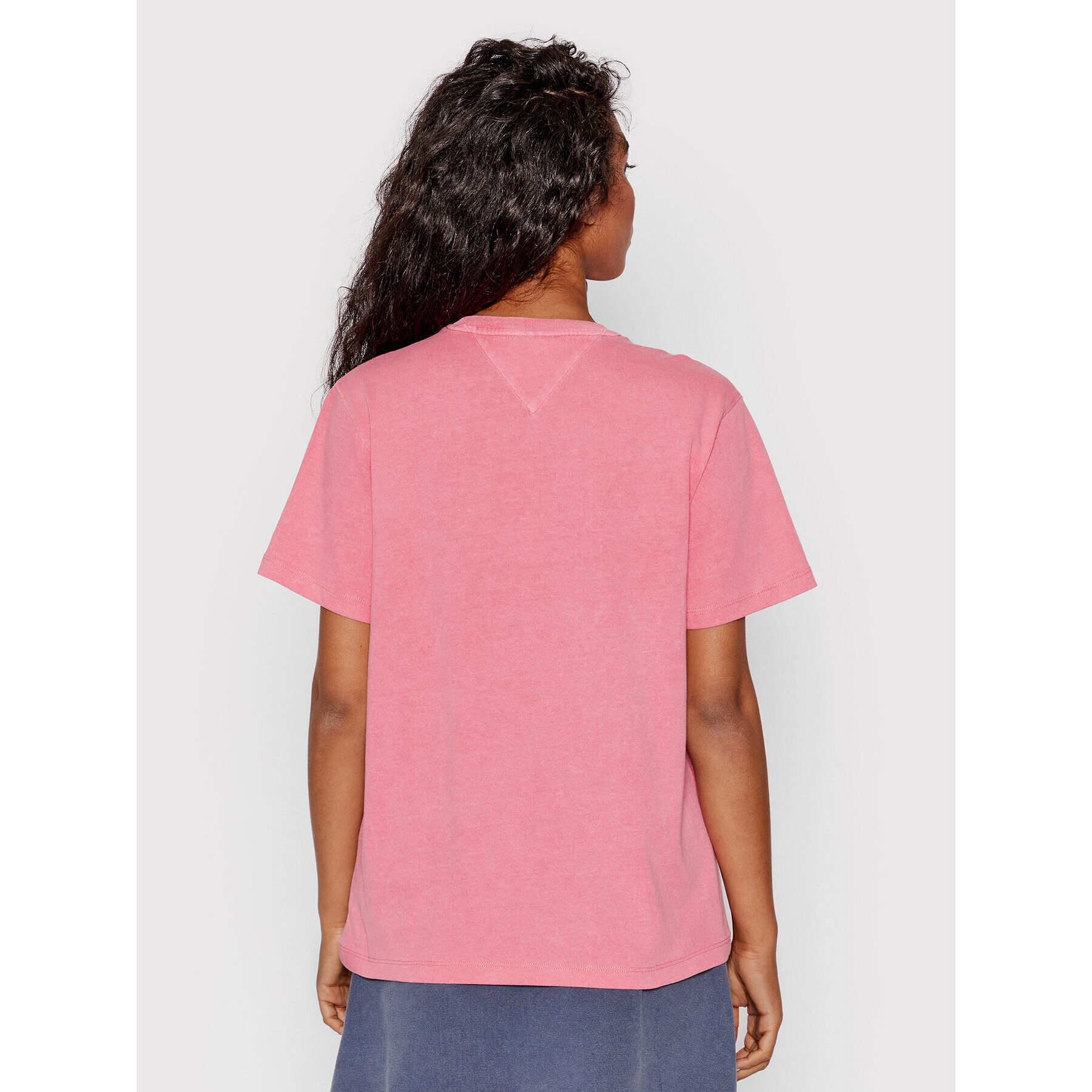 Tommy Jeans Тишърт DW0DW12840 Розов Loose Fit - Pepit.bg