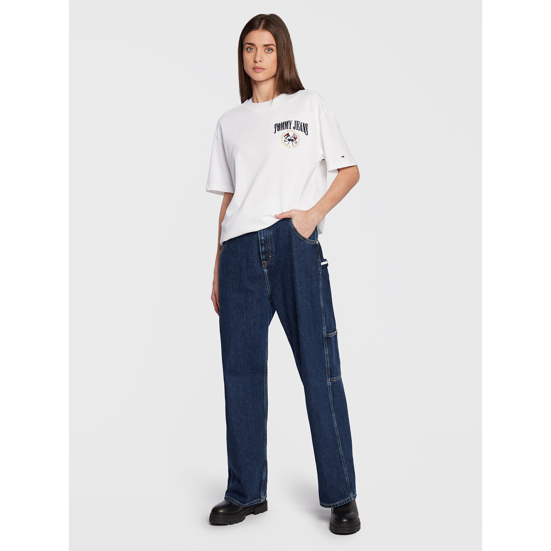 Tommy Jeans Тишърт DW0DW14384 Бял Oversize - Pepit.bg