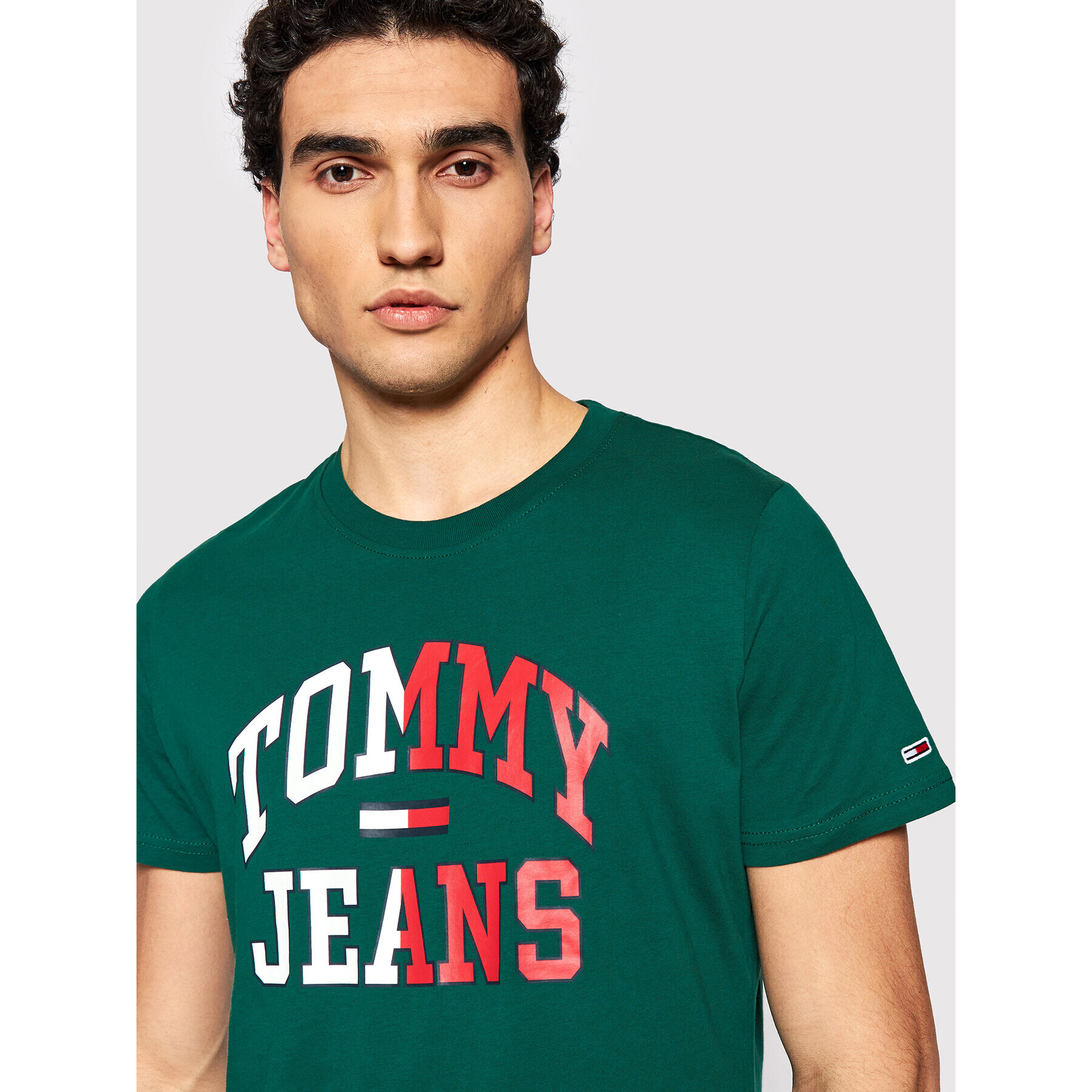 Tommy Jeans Тишърт Entry Collegiate DM0DM12421 Зелен Regular Fit - Pepit.bg