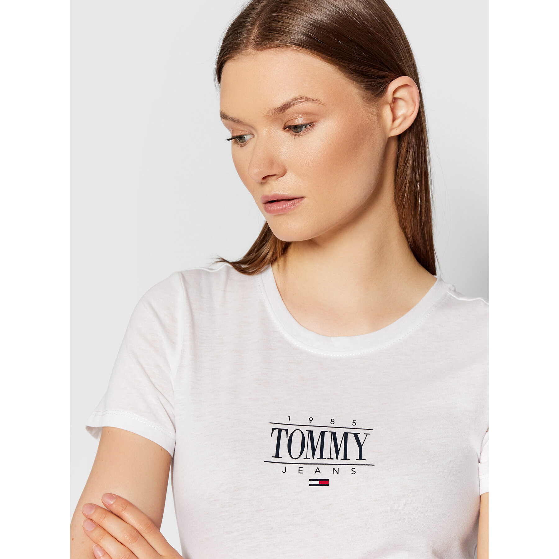 Tommy Jeans Тишърт Essenstial Logo DW0DW11239 Бял Skinny Fit - Pepit.bg